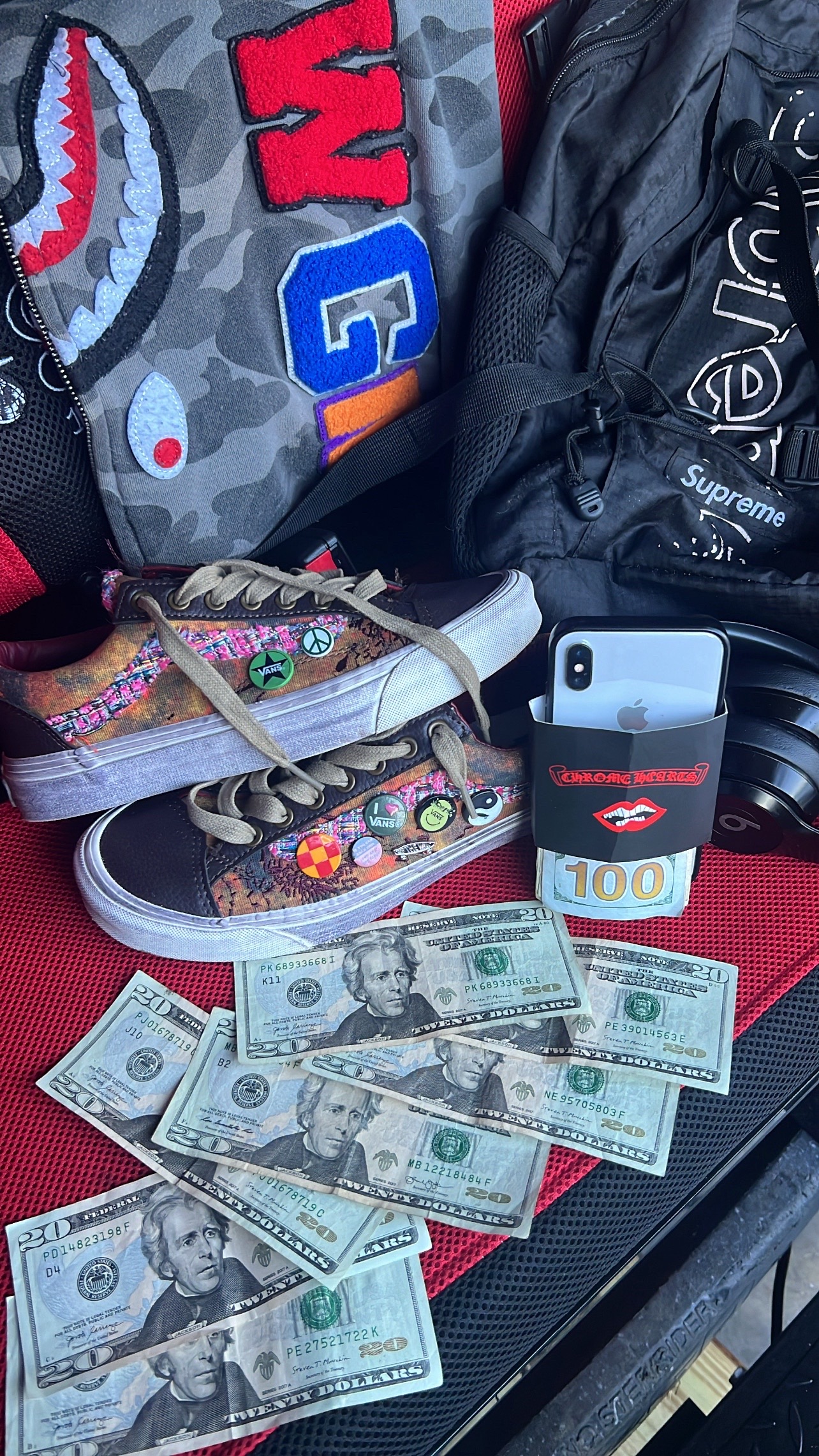 @👤