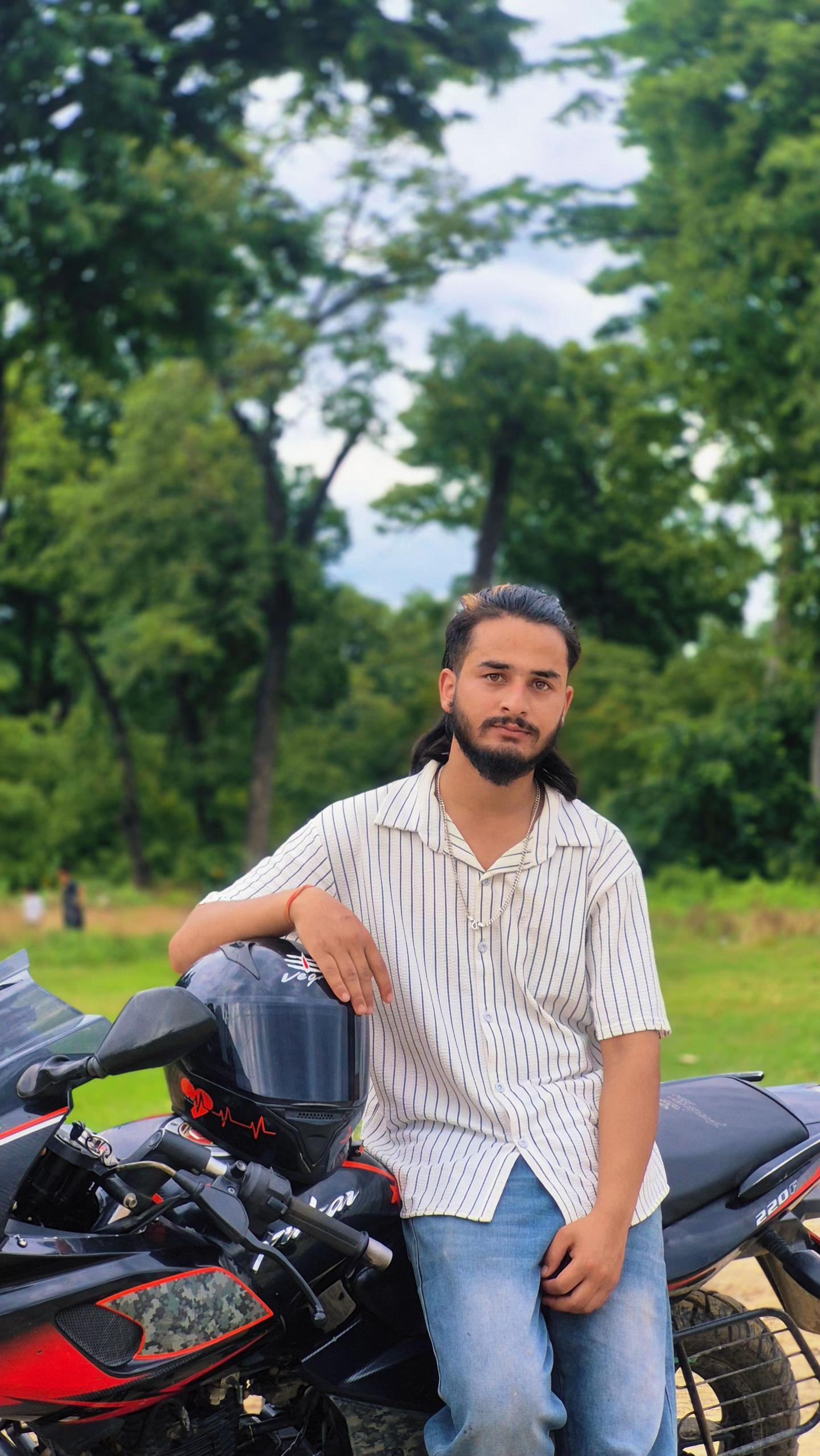 @Thakuri_____ Nabin 