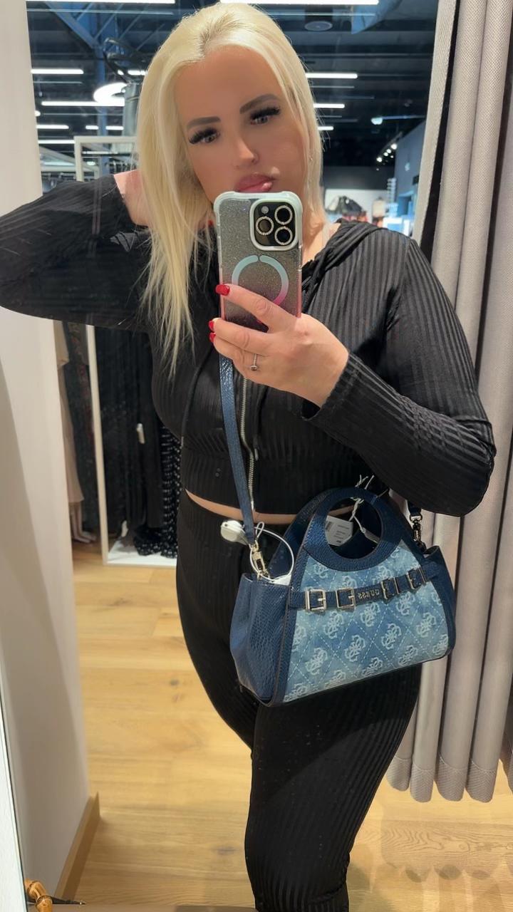 @Barbie du 67💋