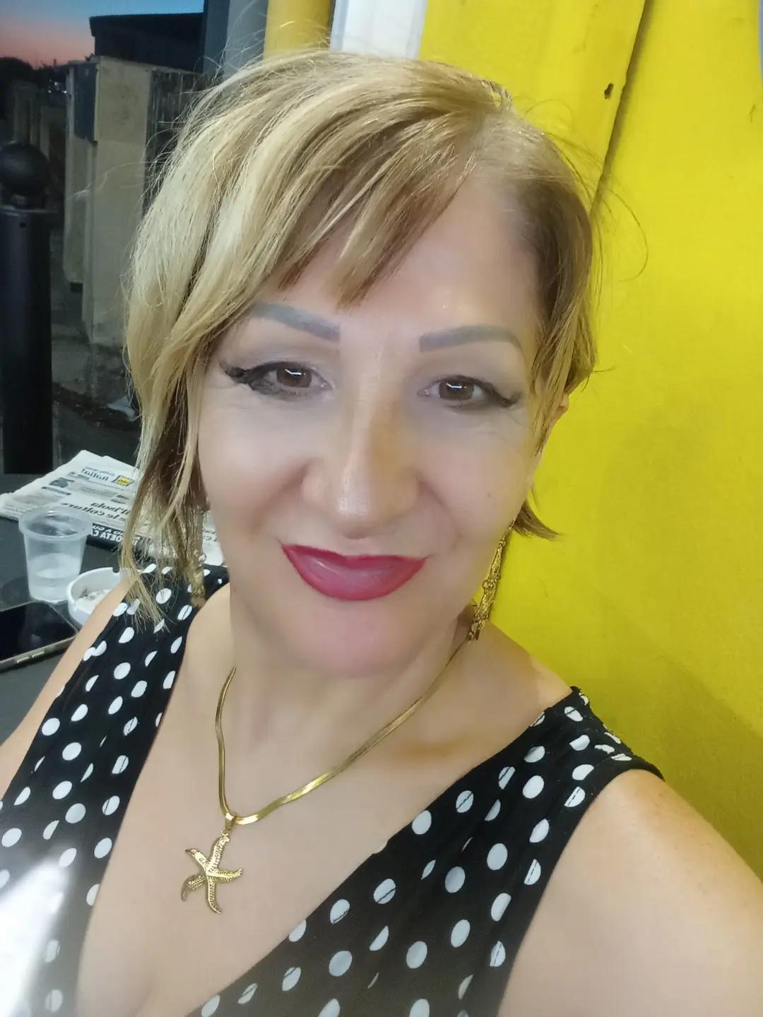 @Anna Meloni589