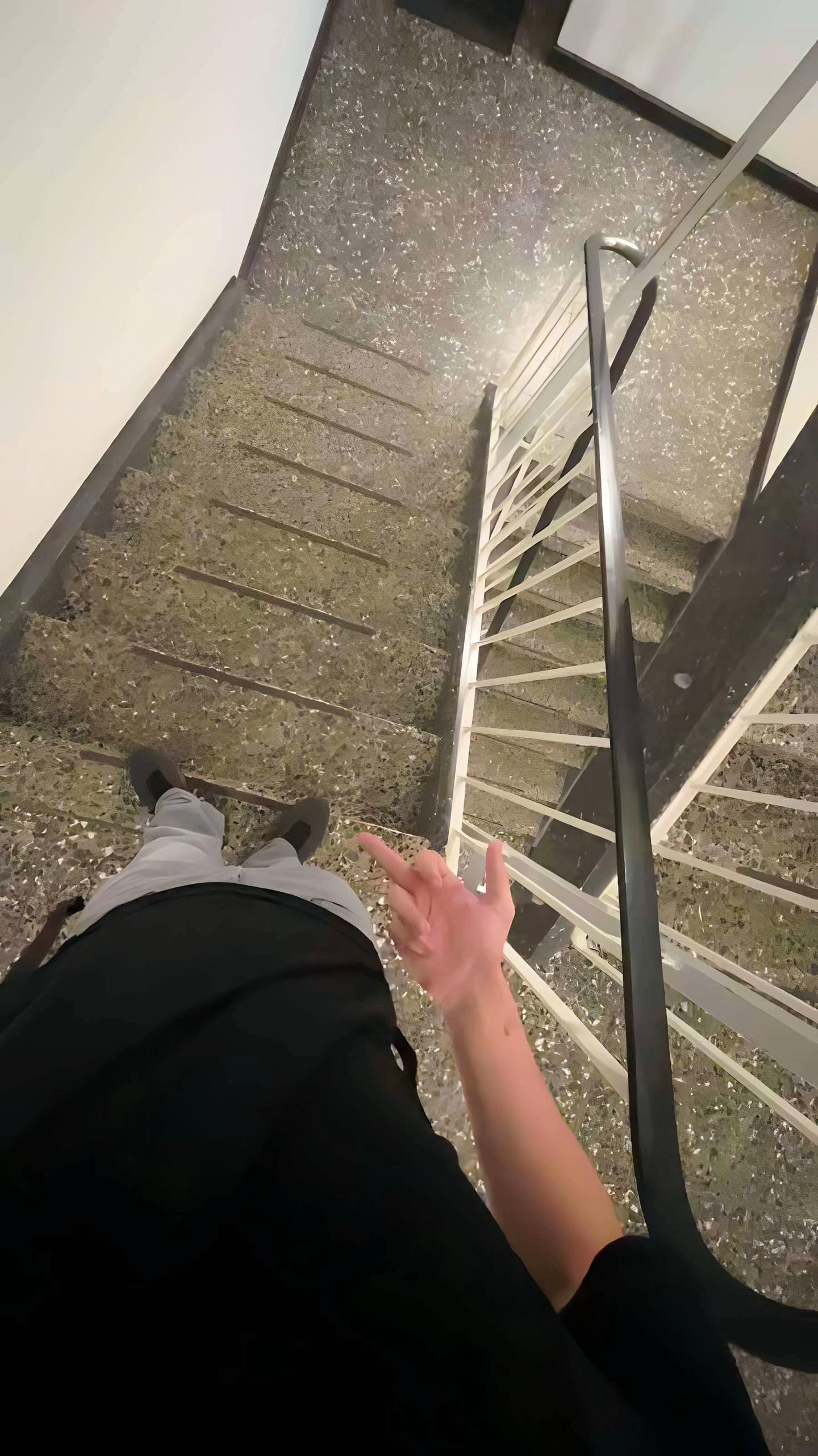 @💫