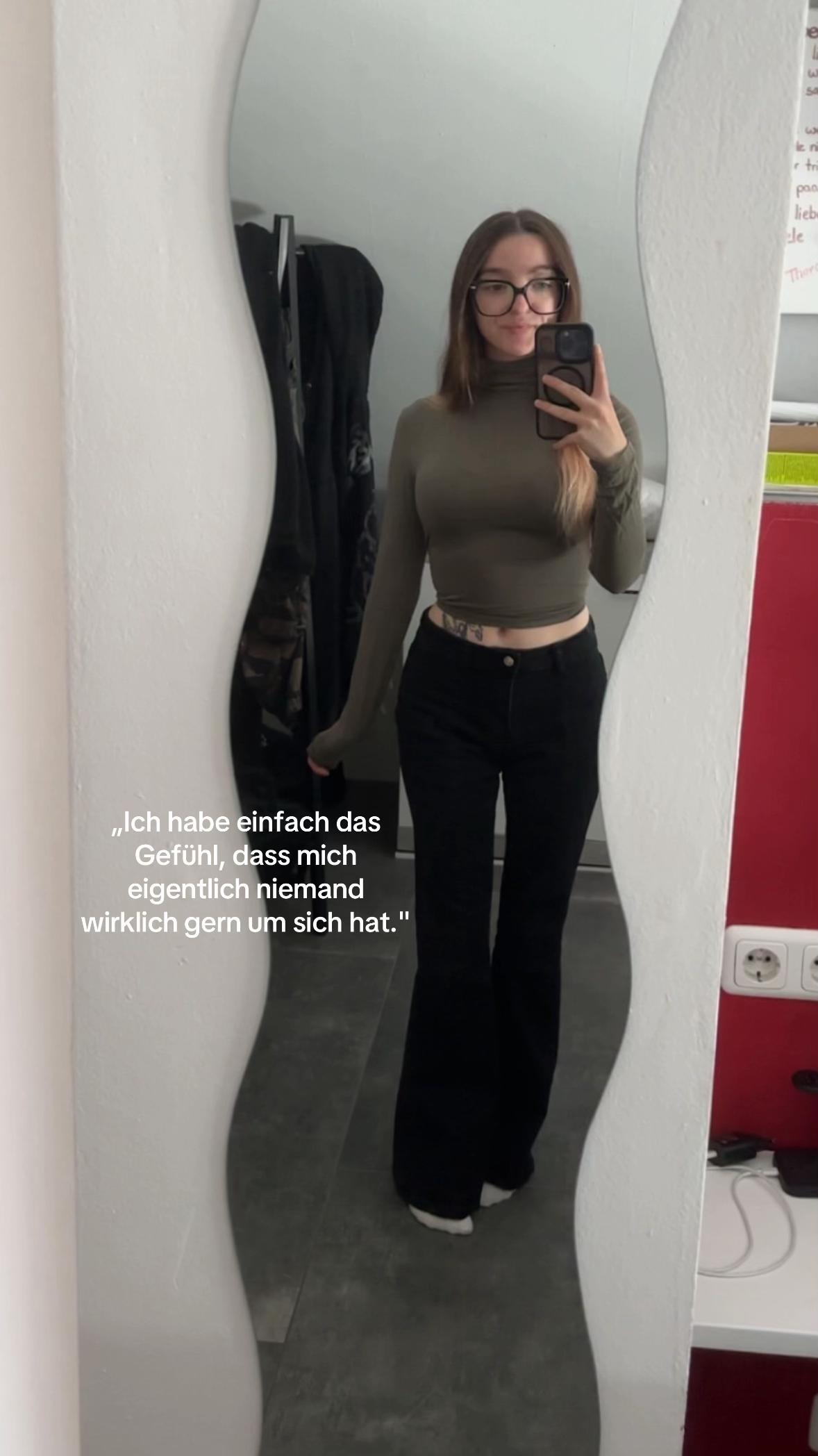 @yvng_marxe