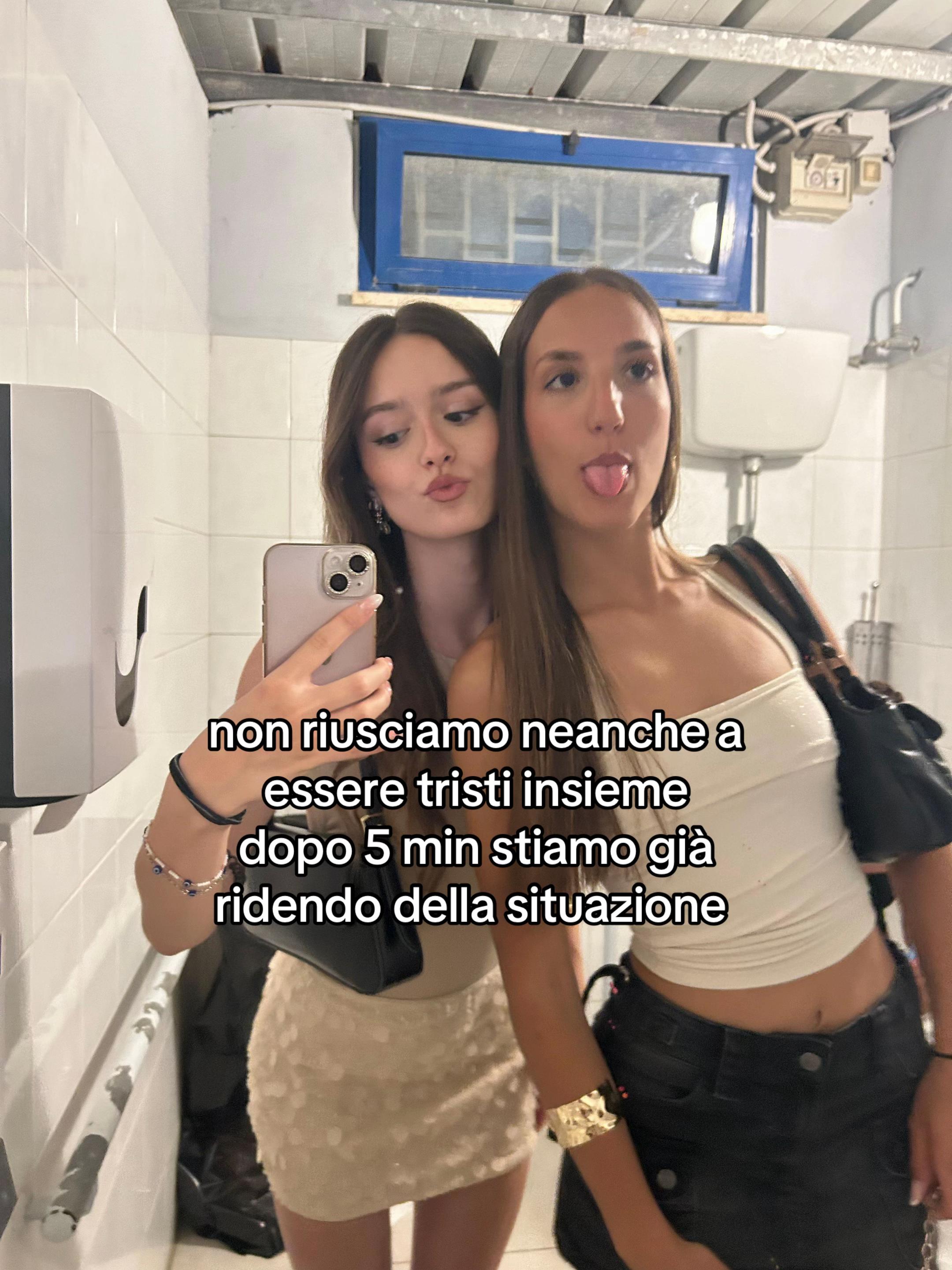 @Eli & Ele 💅🏻