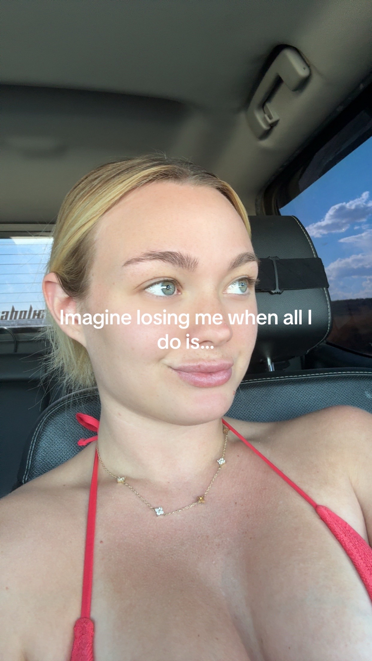@blondeafterdarkk