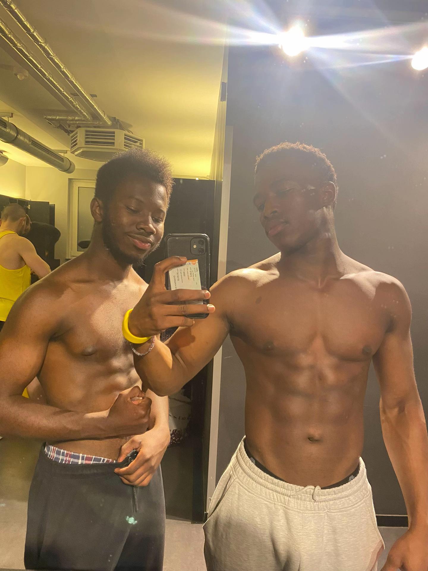 @Emmanuel.Trustme