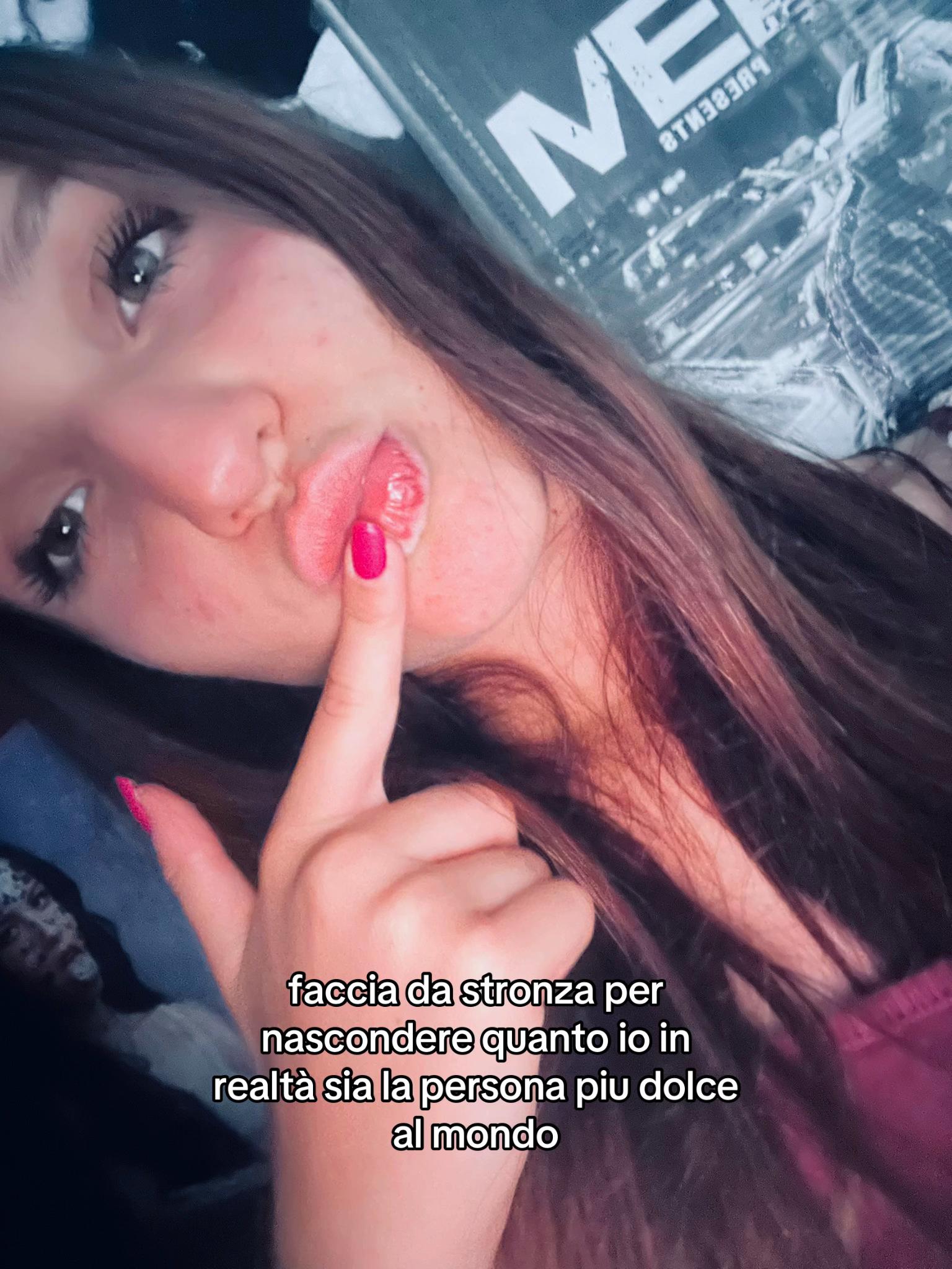 @camii😋😋