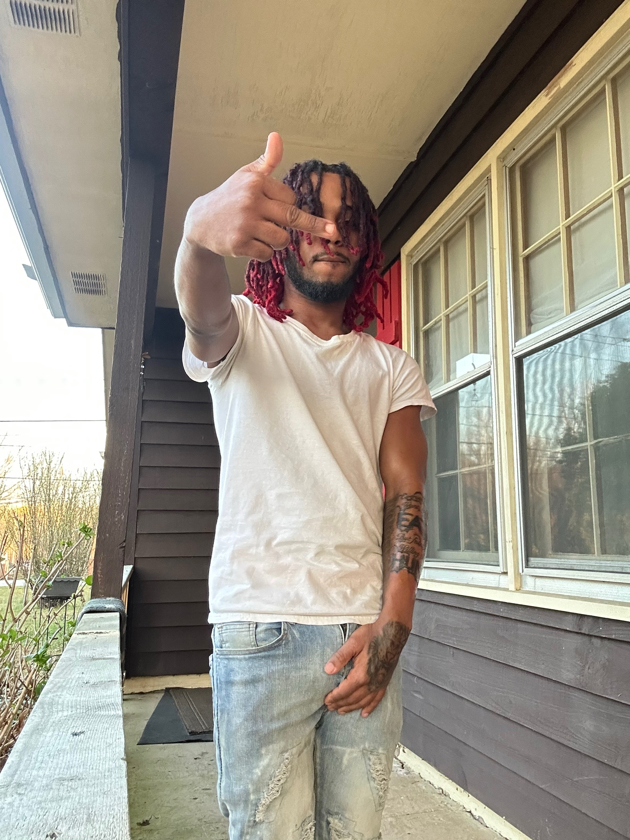 @Jayshoota17