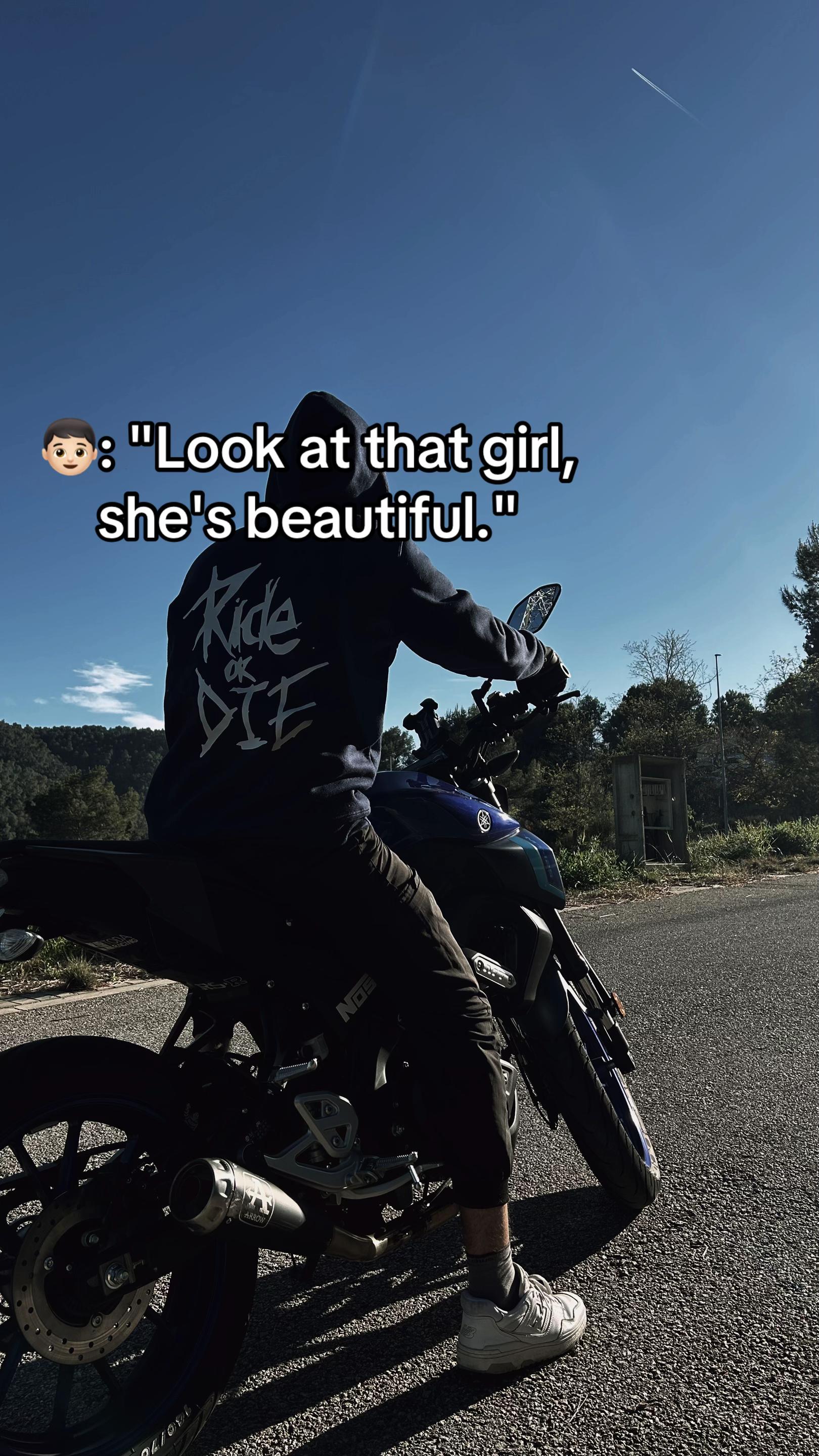 @Biker_Dani98