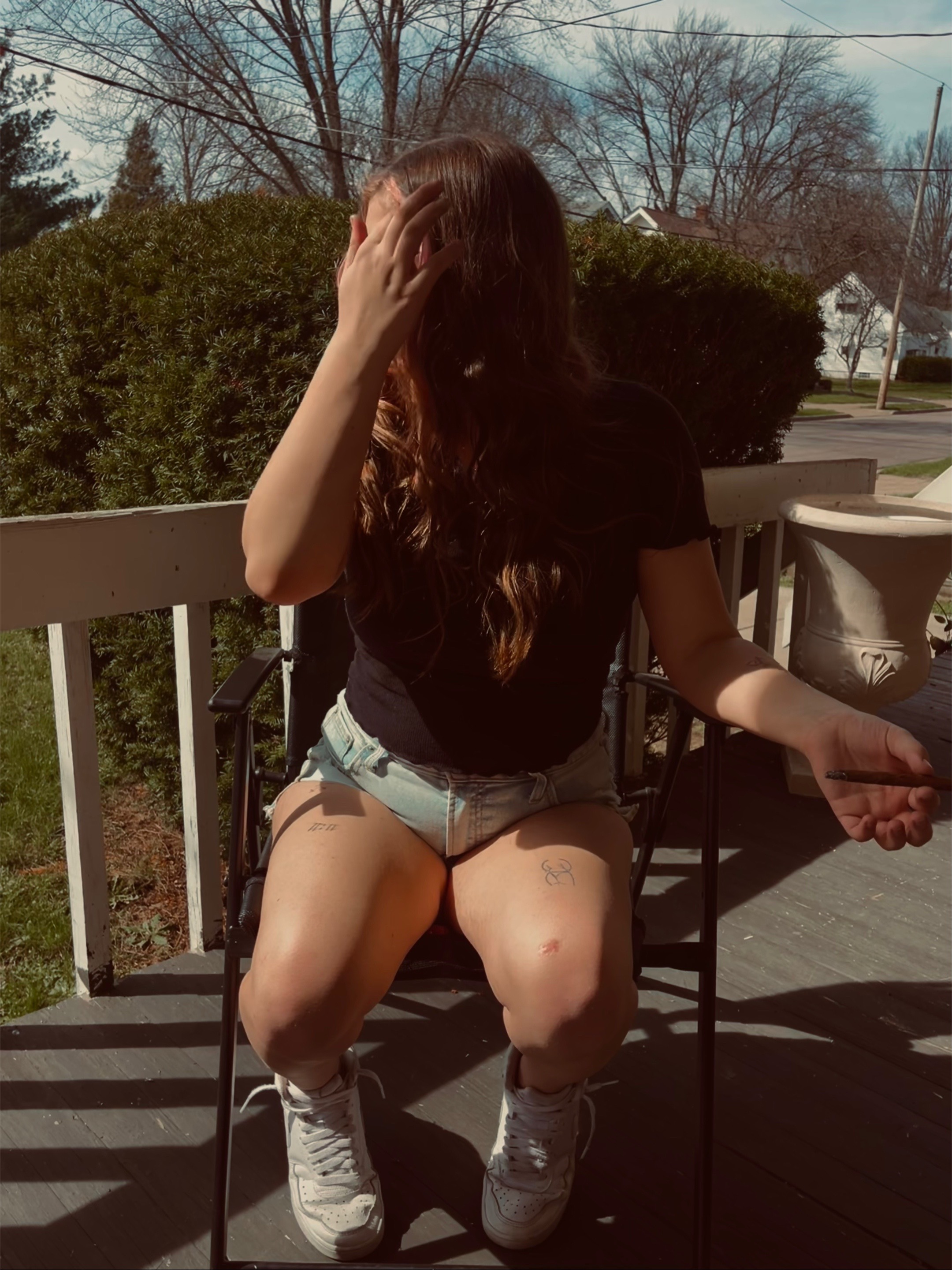 @lizziee🖤.