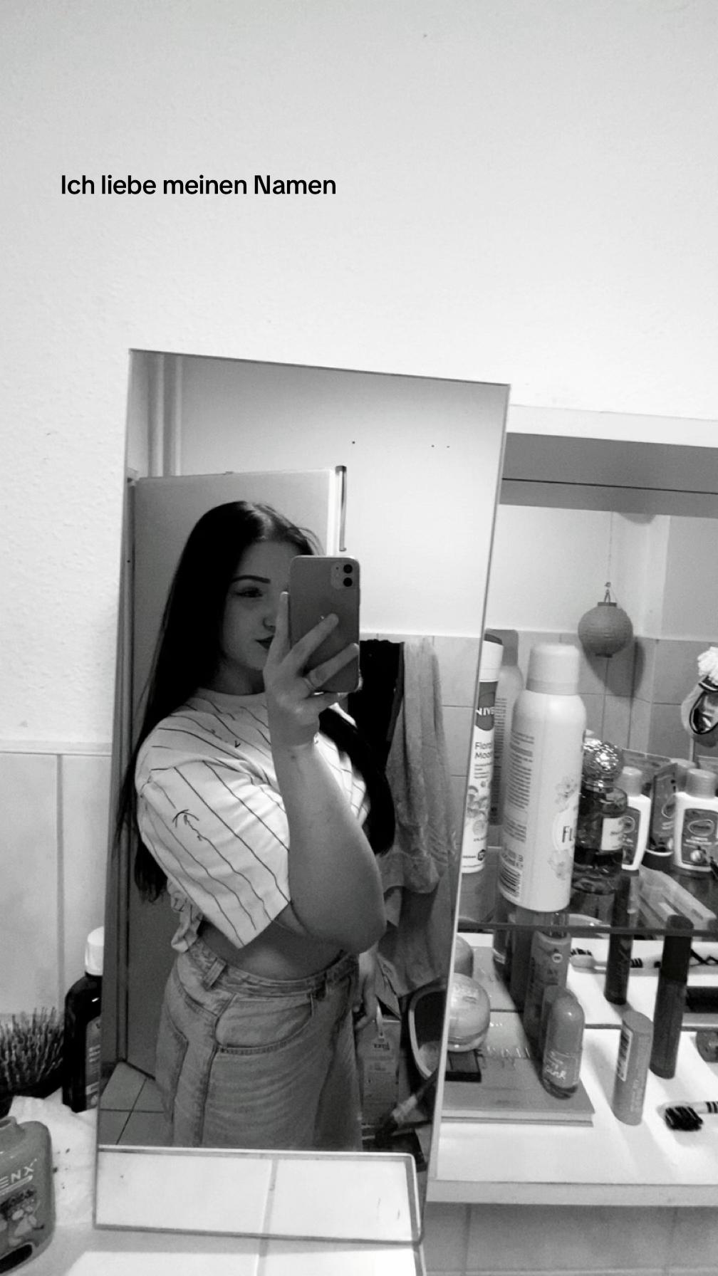 @Laura.nms