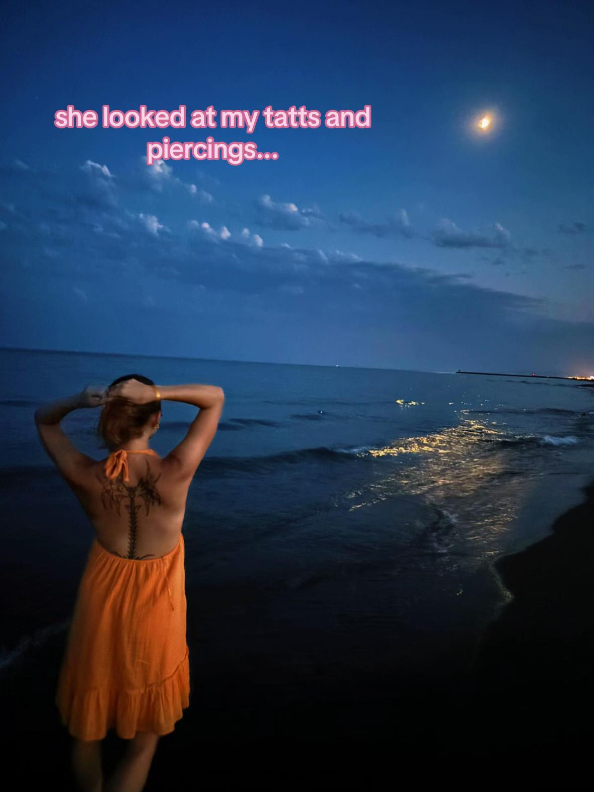 @✝️