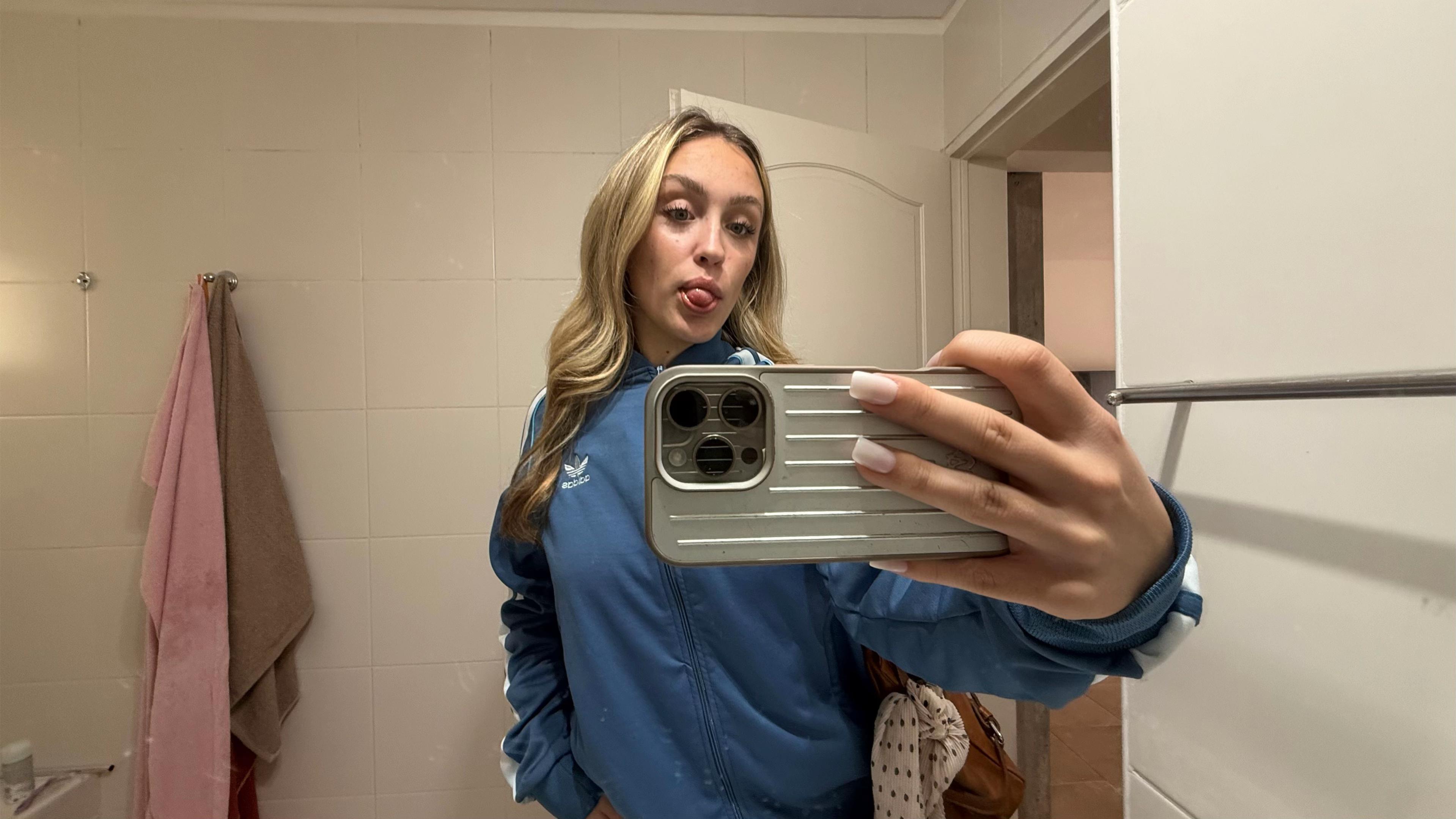 @alena ꩜🍸🪷 🍋&zwj;🟩🪩