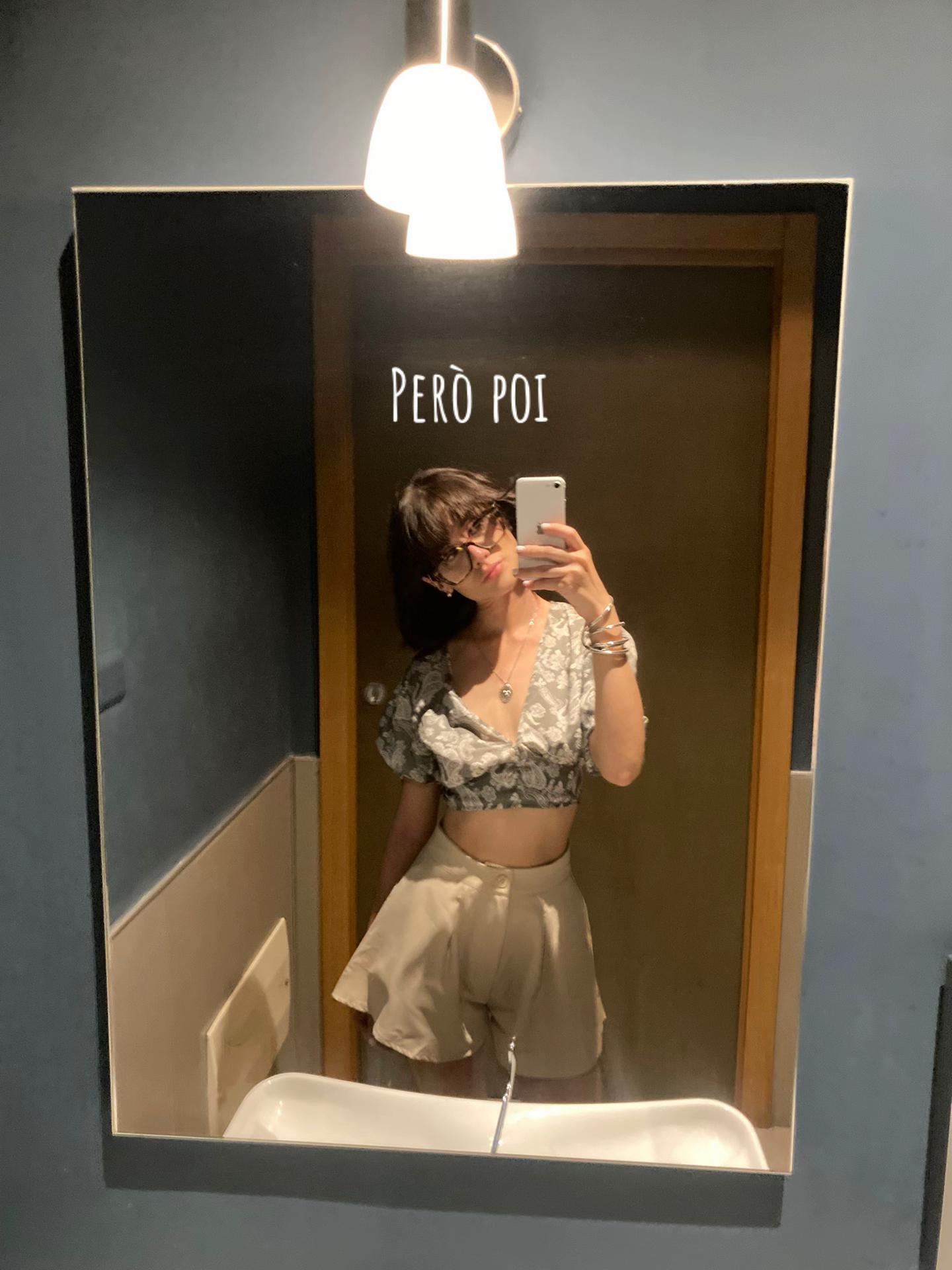 @Violetta