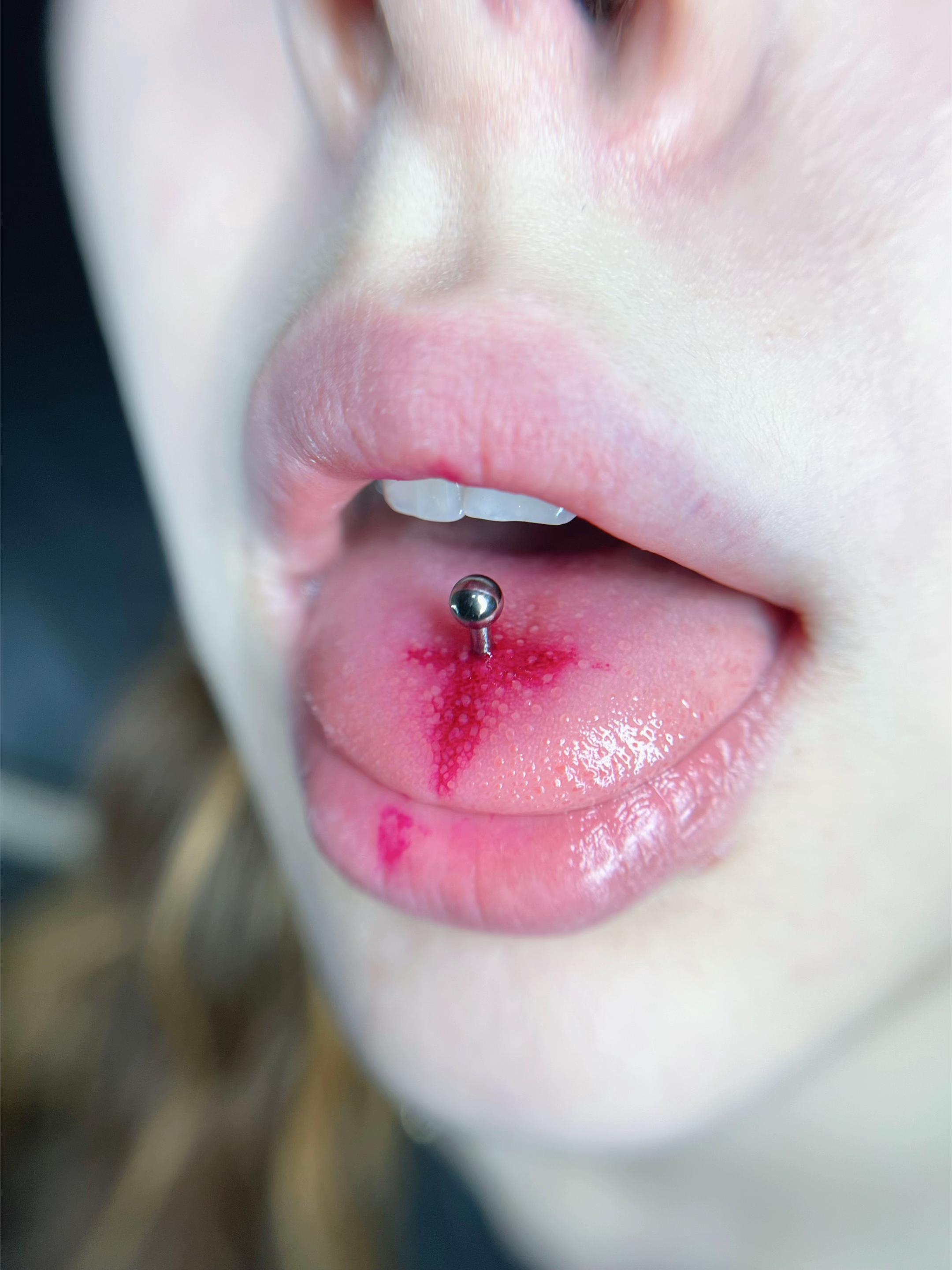 @eepy_emo