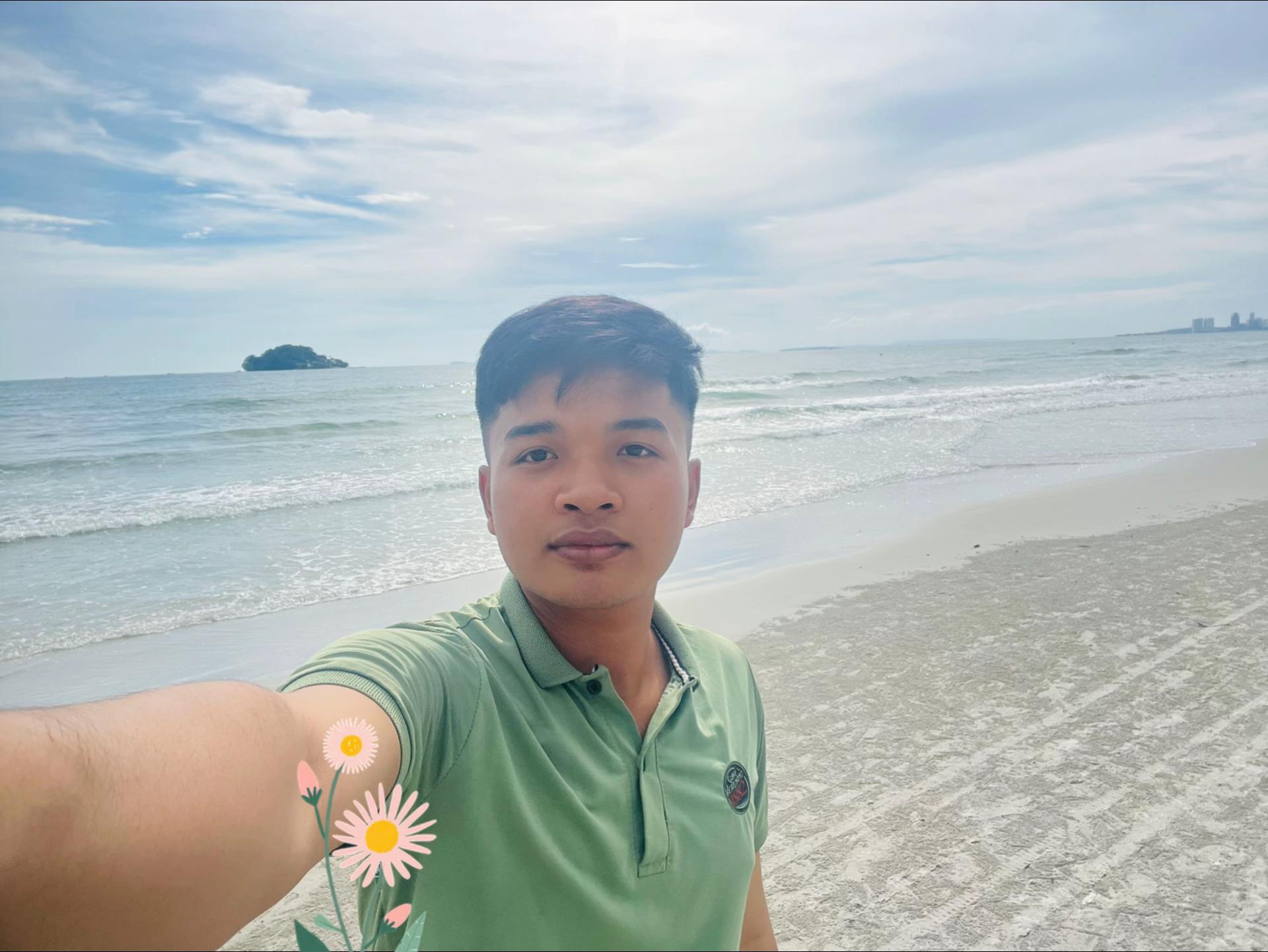 @ជីវិត ដូចផ្សែង