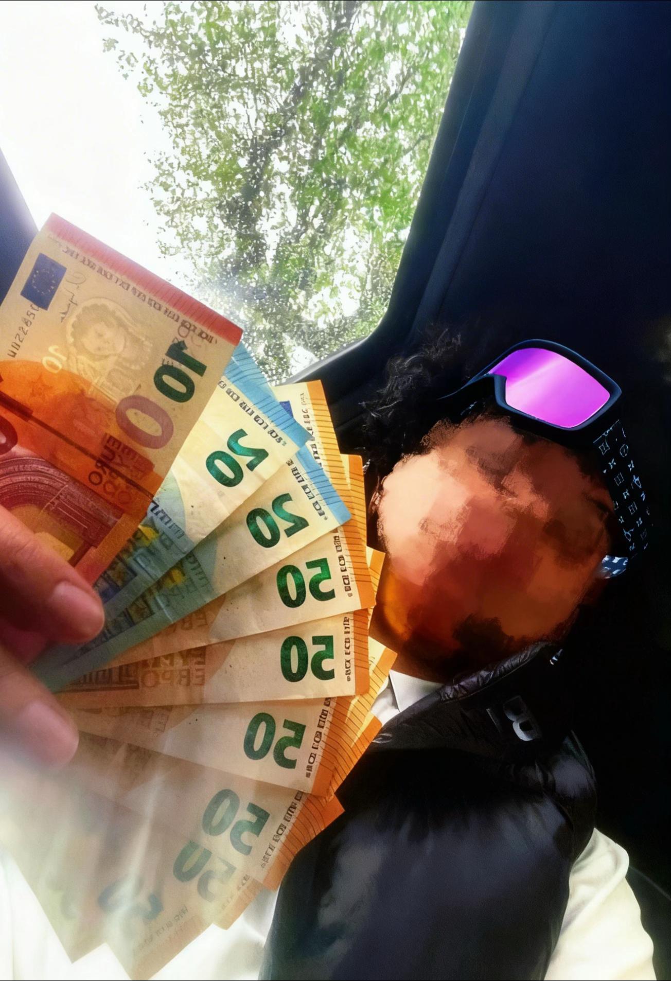 @𝒍&rsquo;𝒂𝒏𝒂𝒏𝒂𝒔 🍍