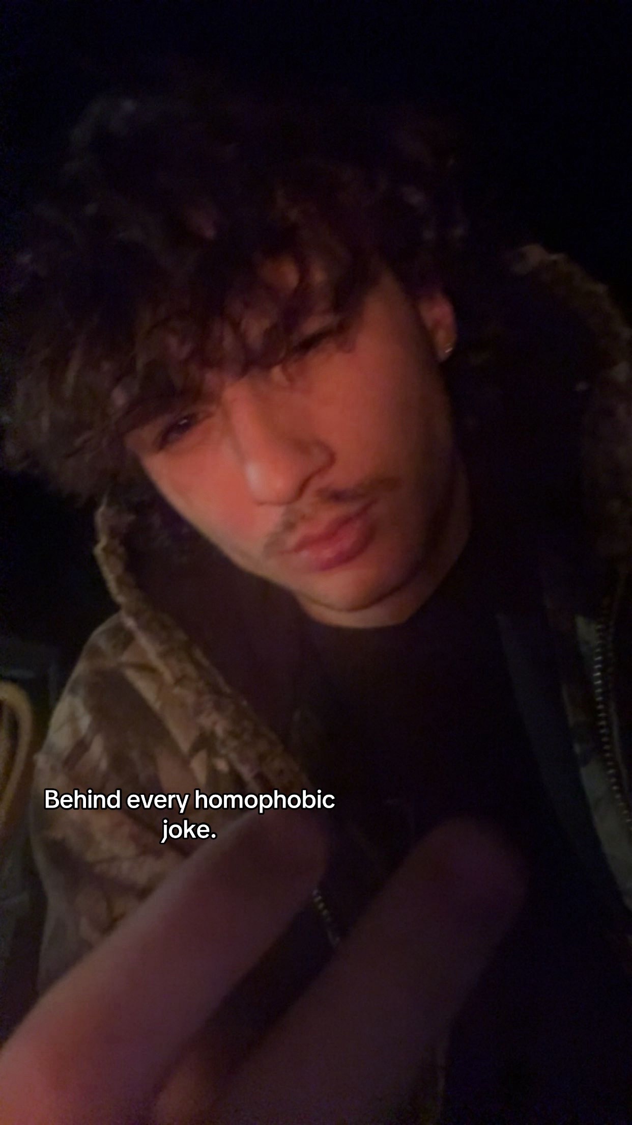 @♛