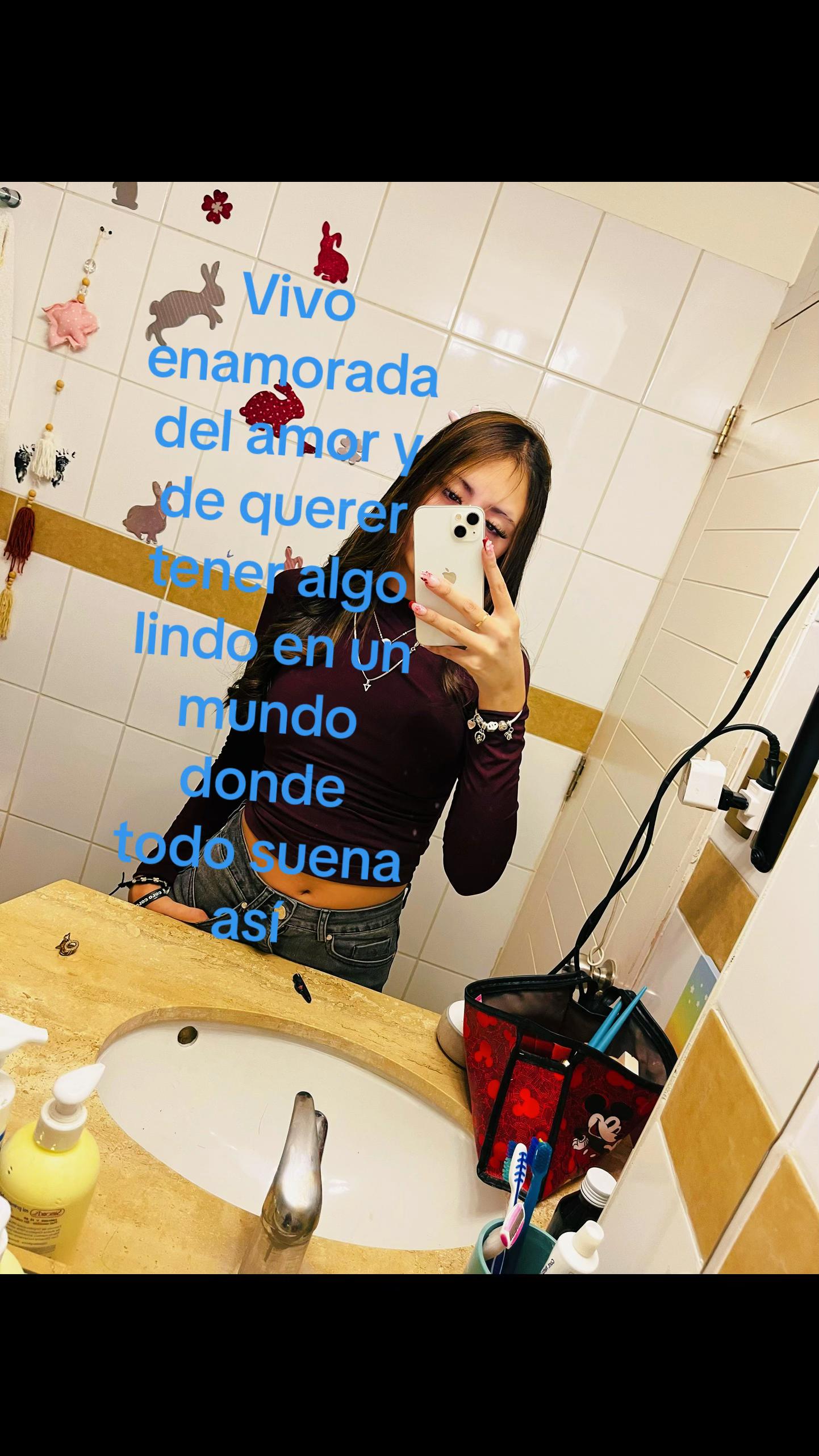 @Tinita💙🥱