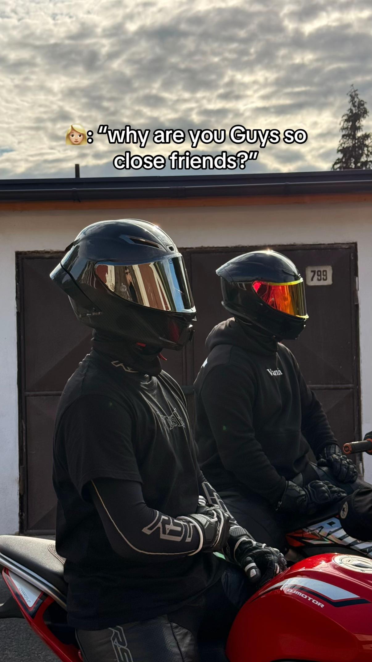 @Cbr_kokosik
