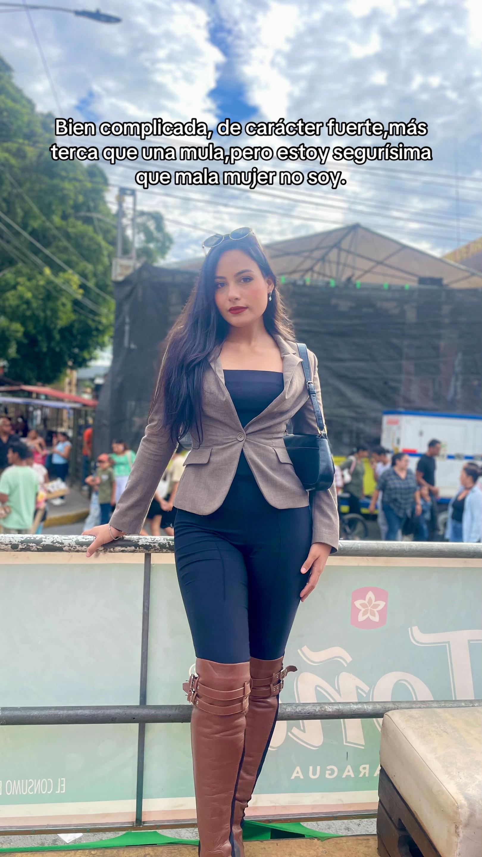 @Majo Cort&eacute;s🦢