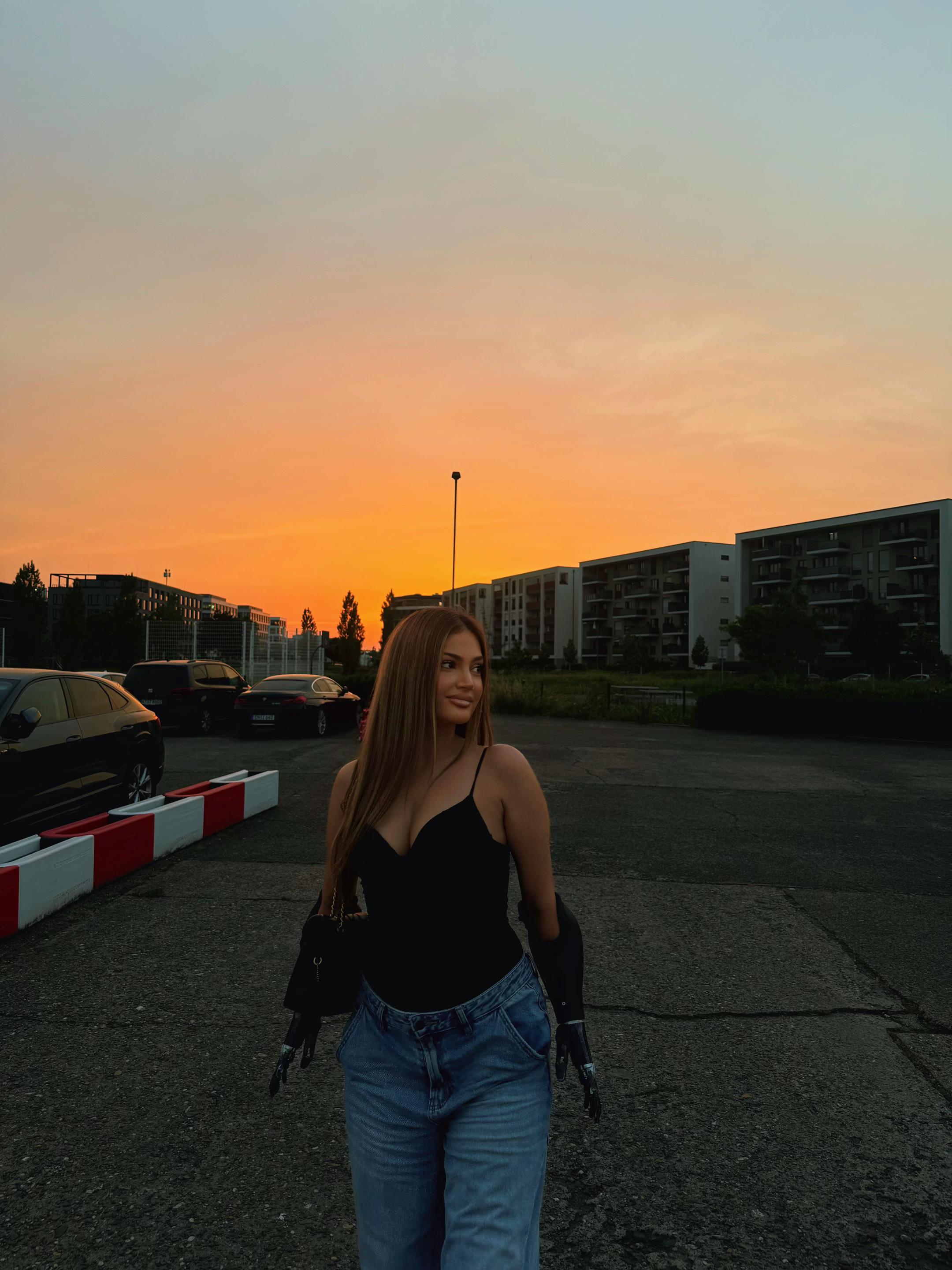 @Beyza Mokka &bull; Robogirl