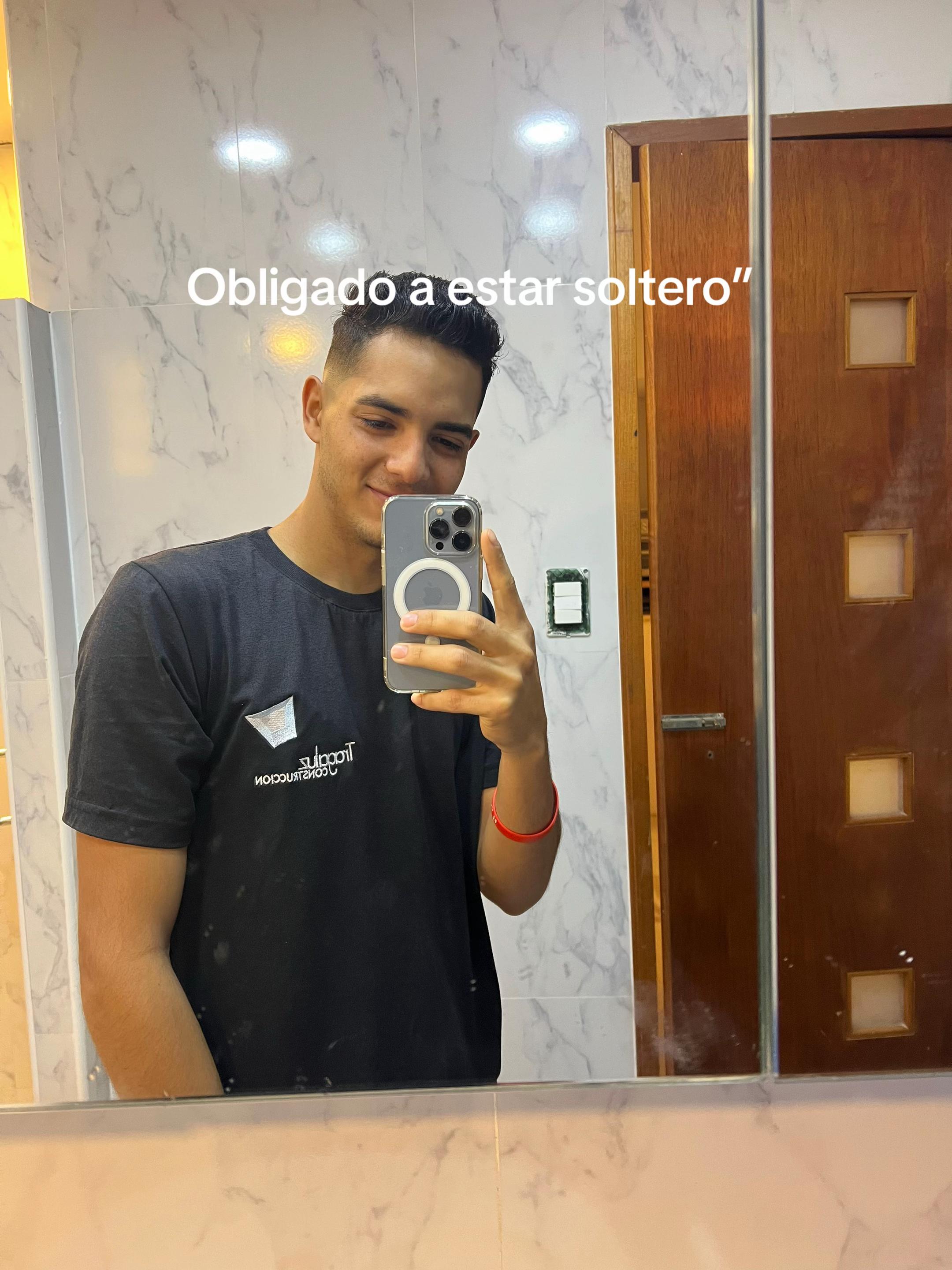 @carlosviana_