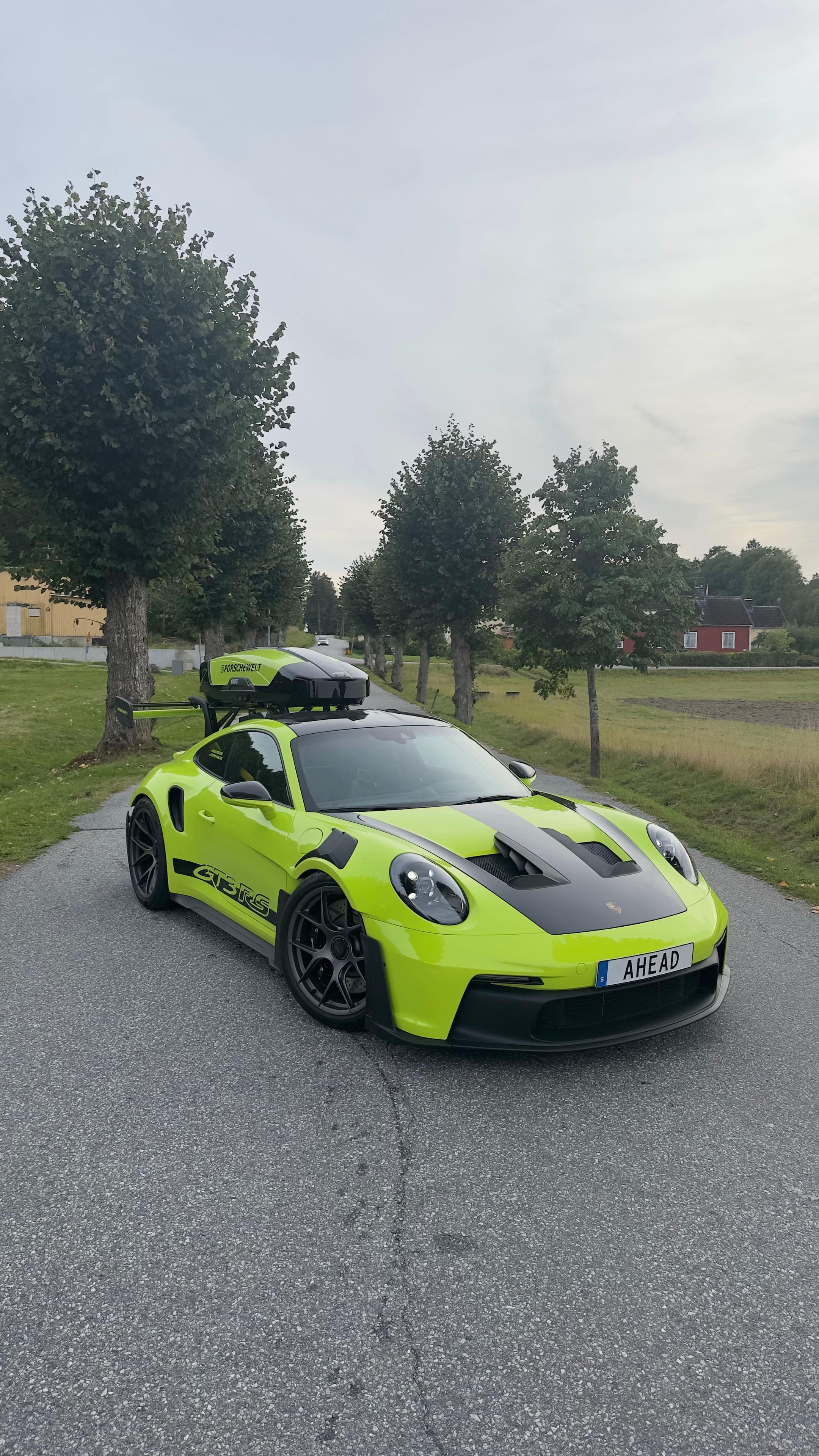 @Porschewelt