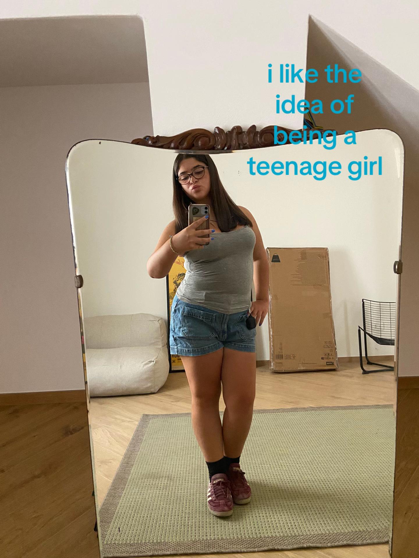 @becca🌊
