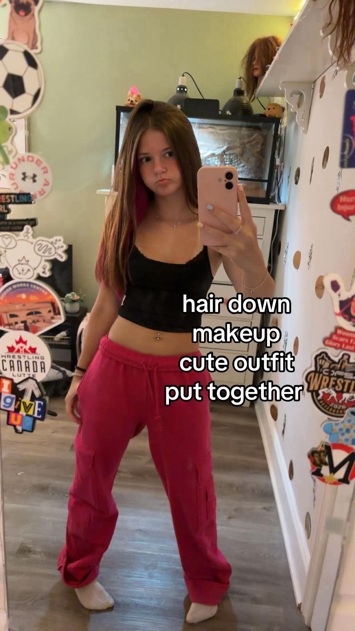 @Bella