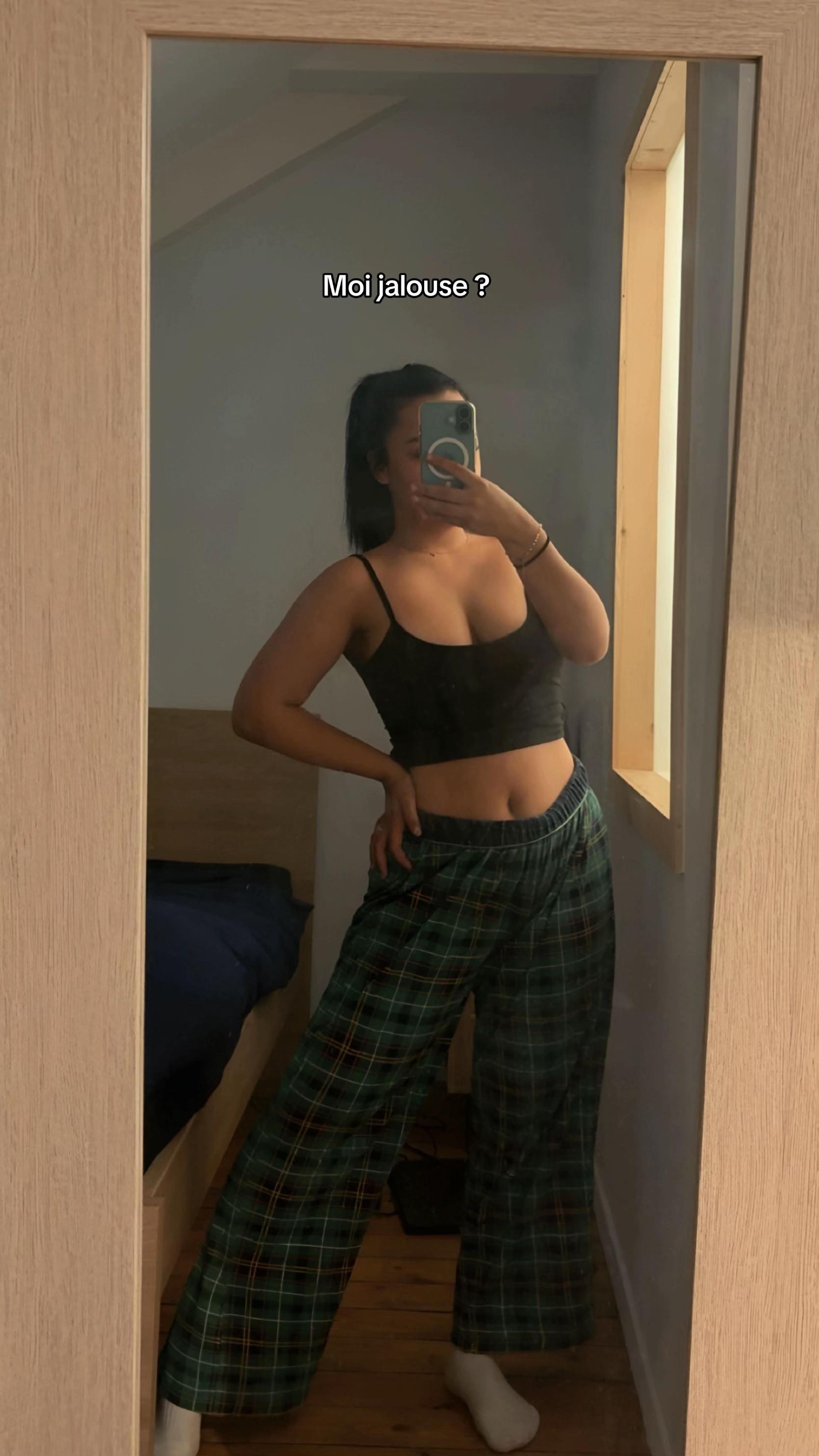@loubelineoff