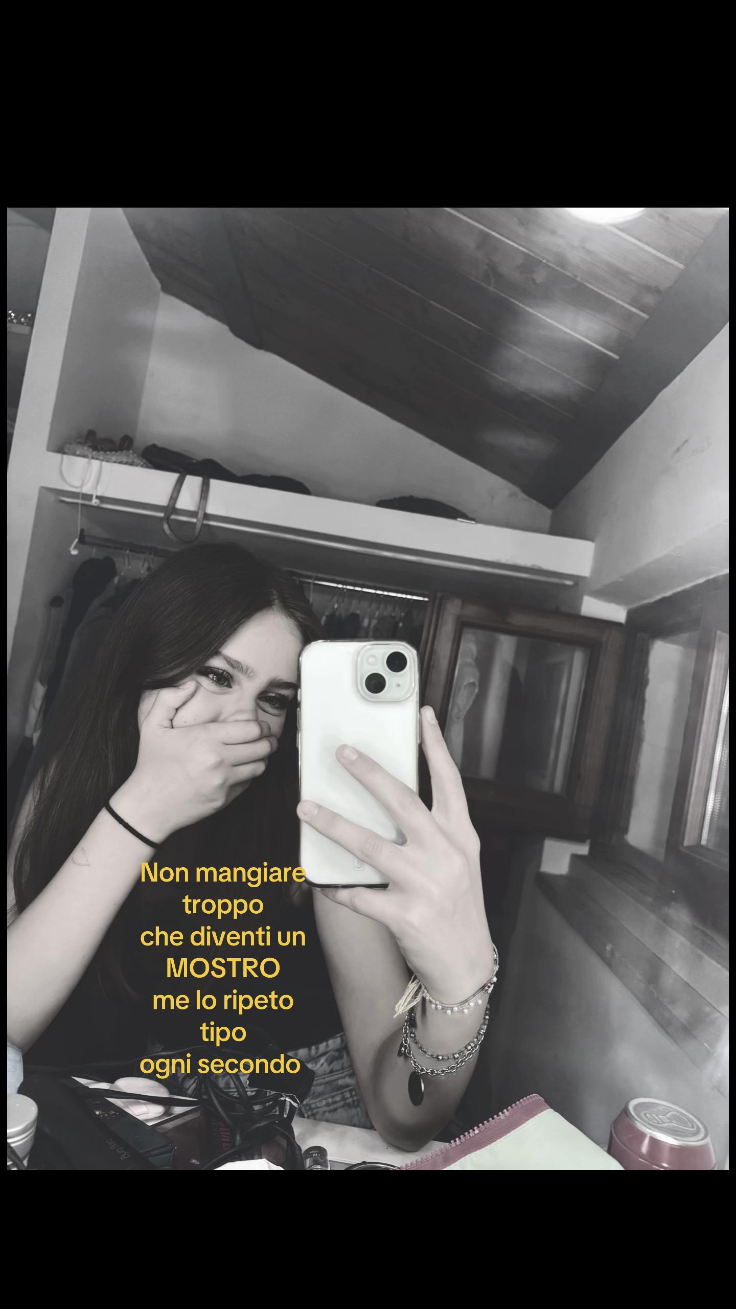 @melania_08