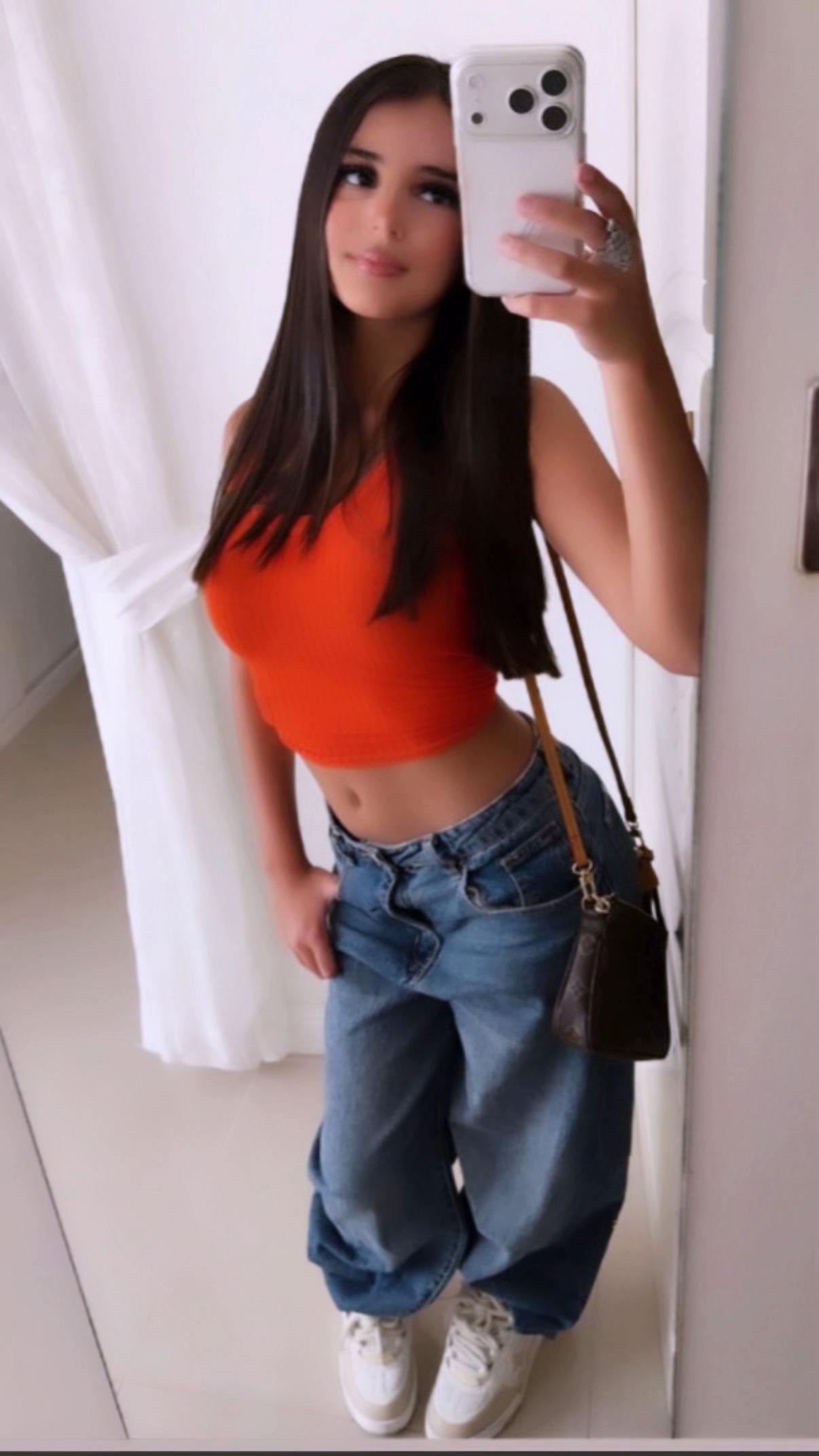 @sofiazinno__