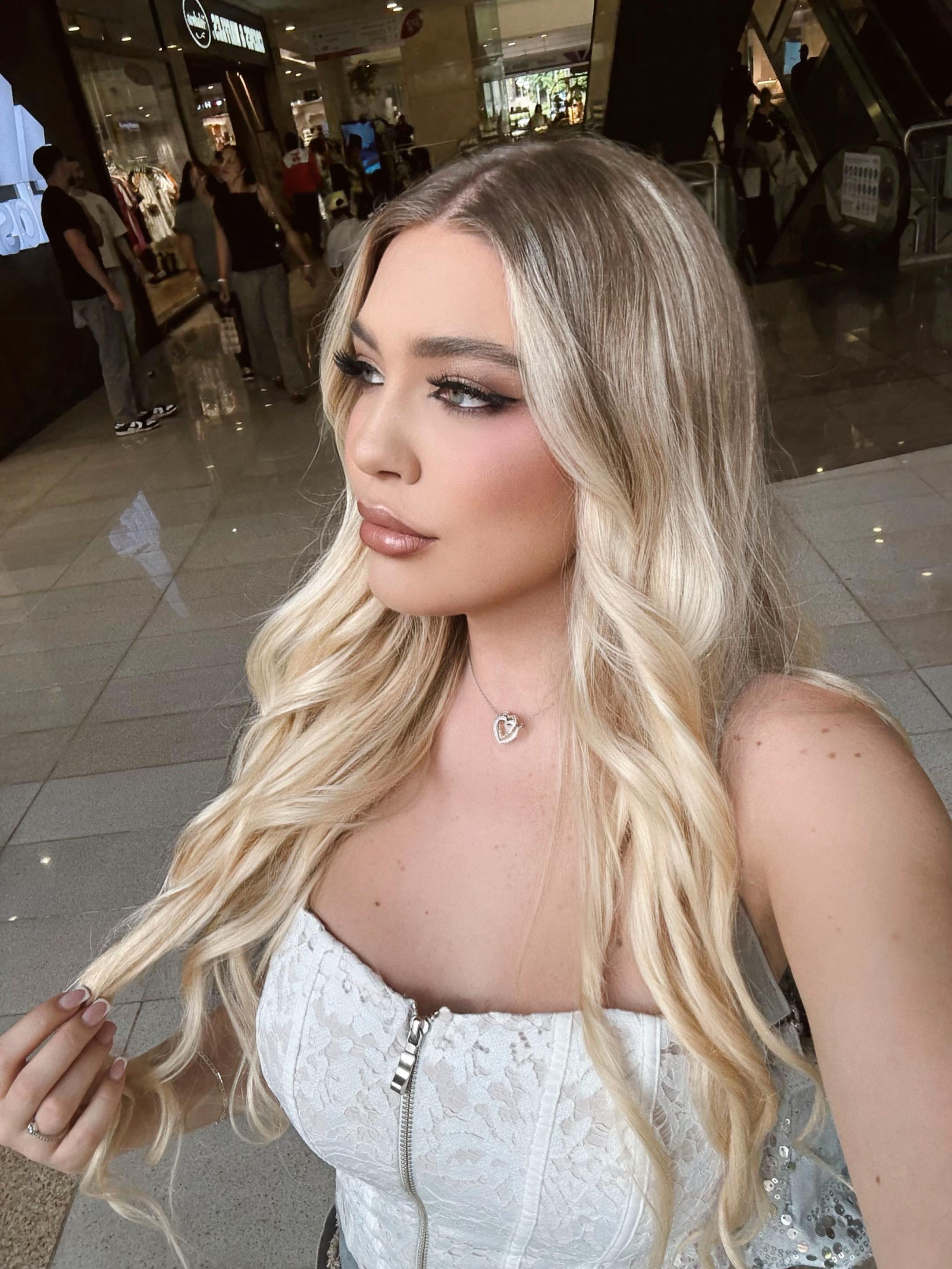 @La Rusa Yana Karpova
