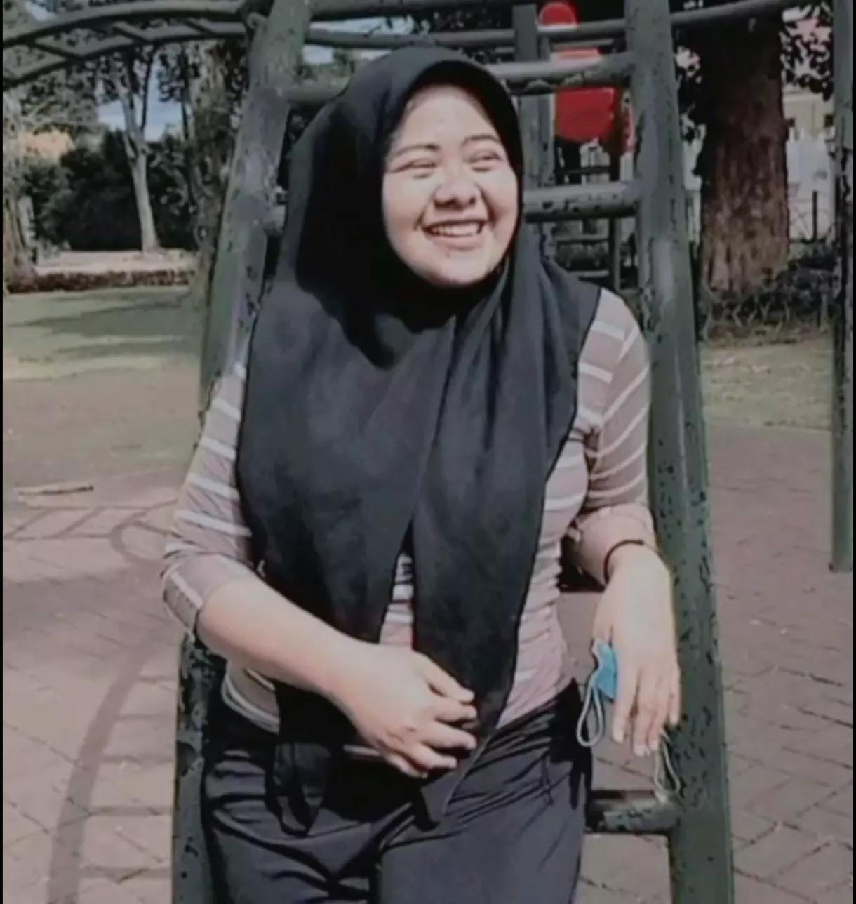 @putrirony-(RP)