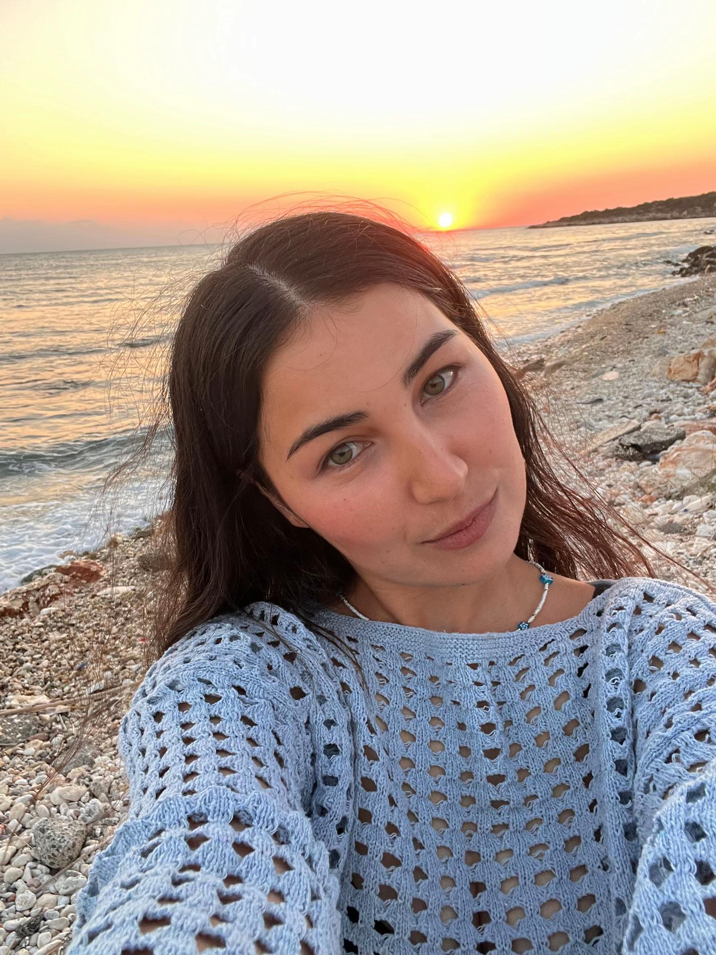@Vesna