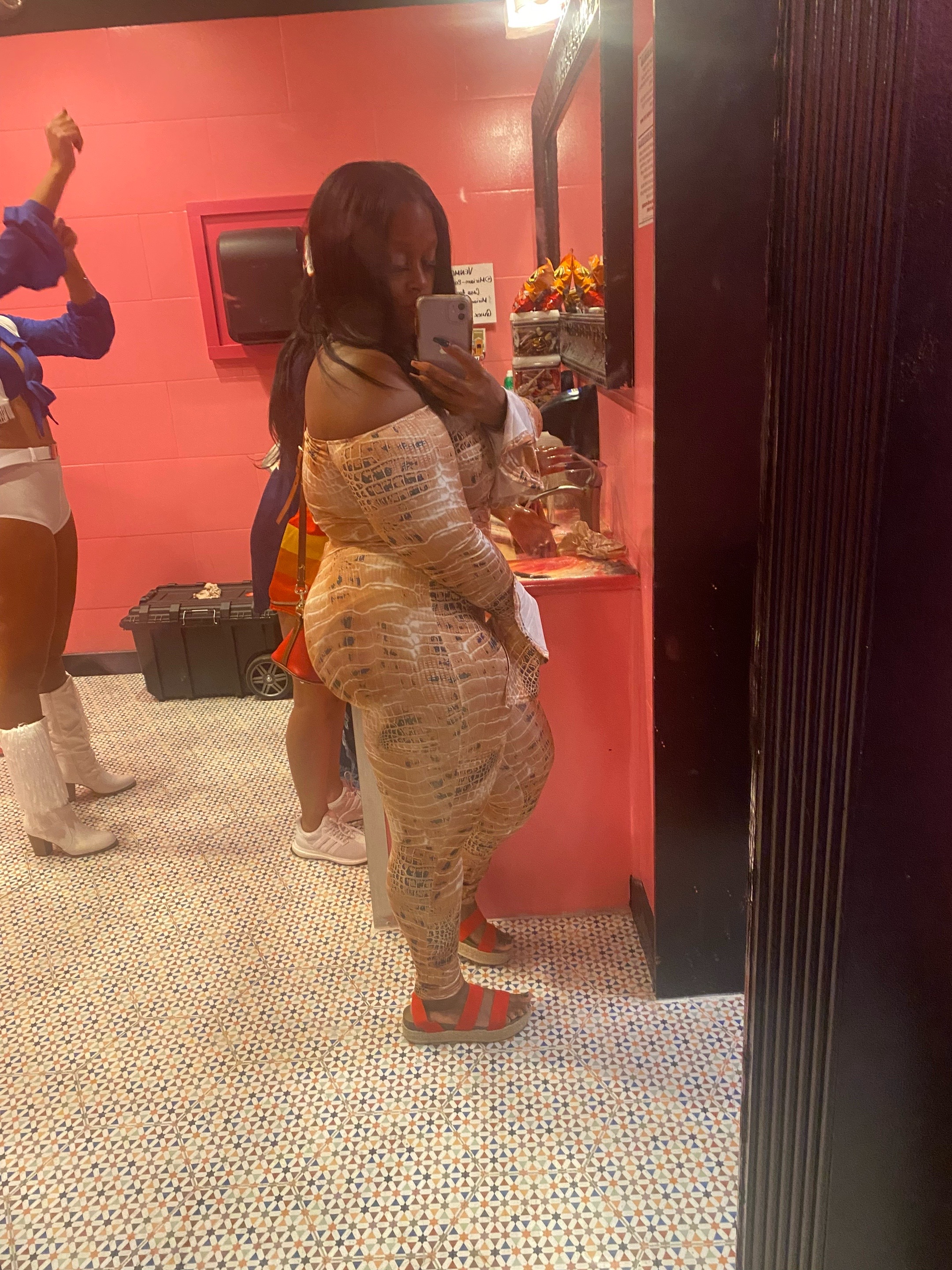 @901Gg