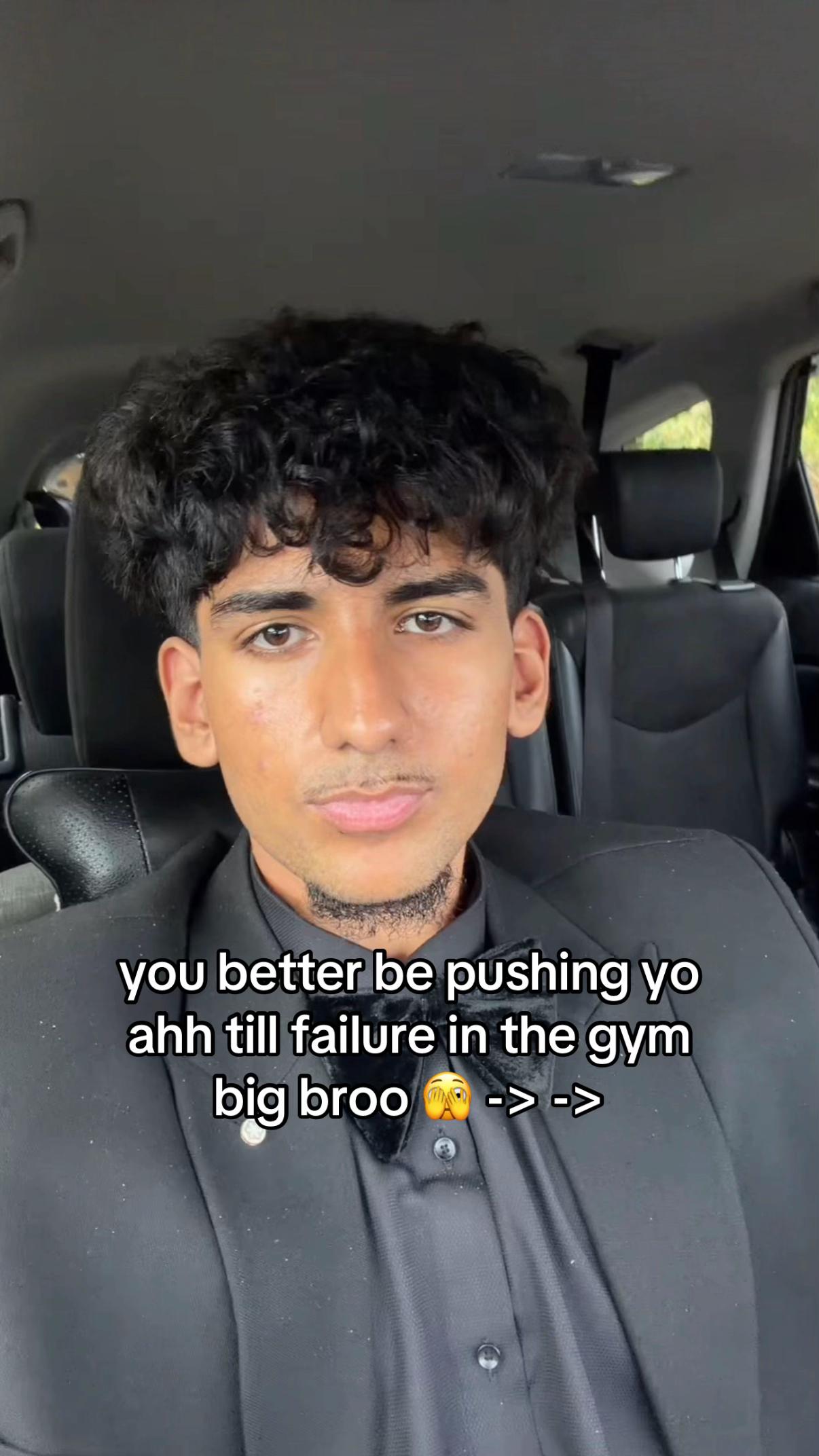 @_maximalik