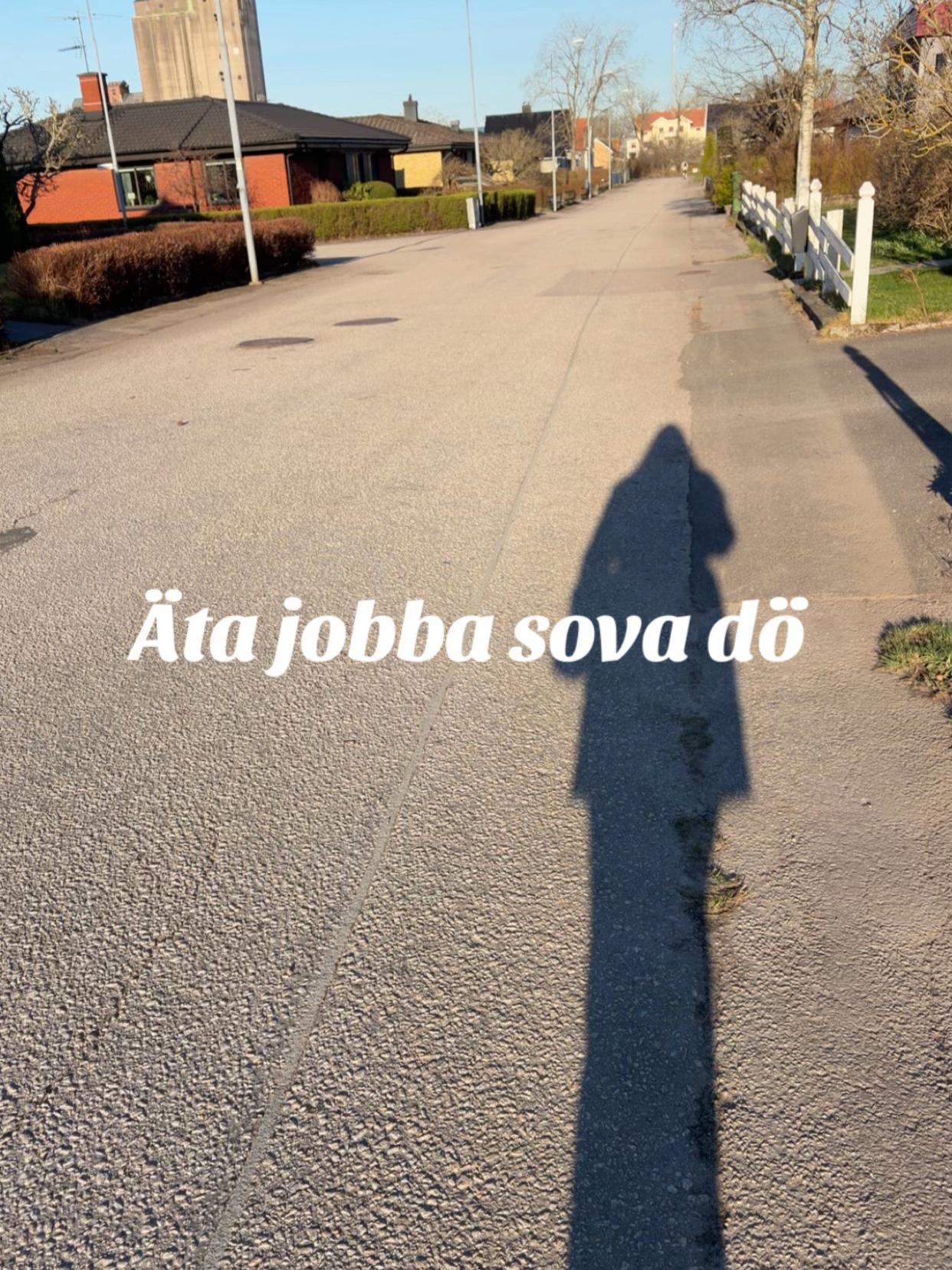 @EBBA 𖣎