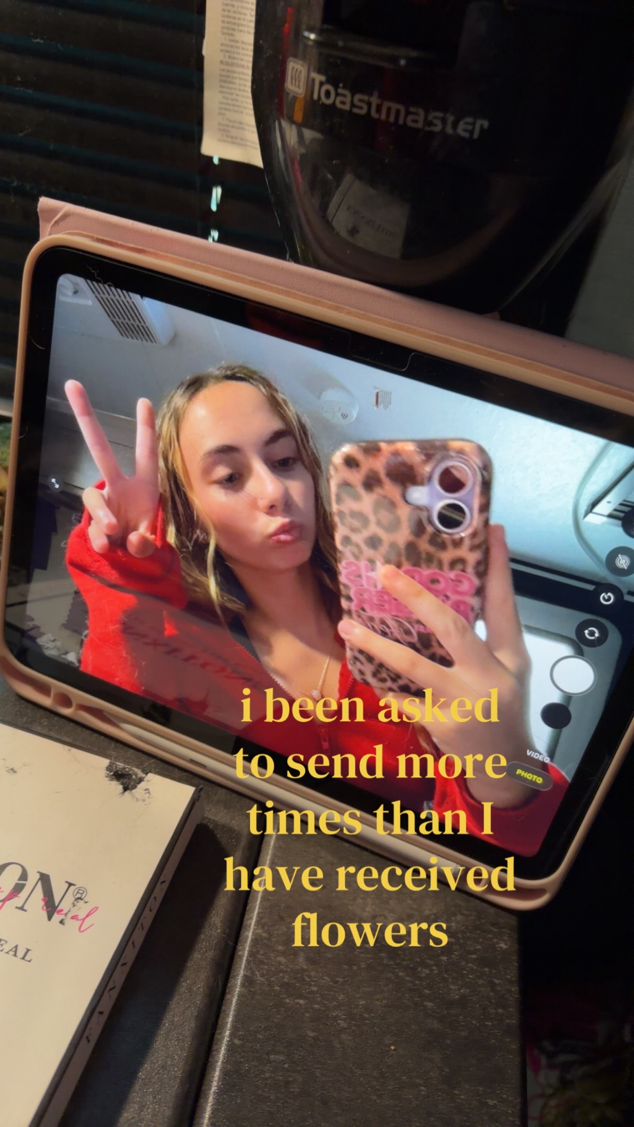 @???