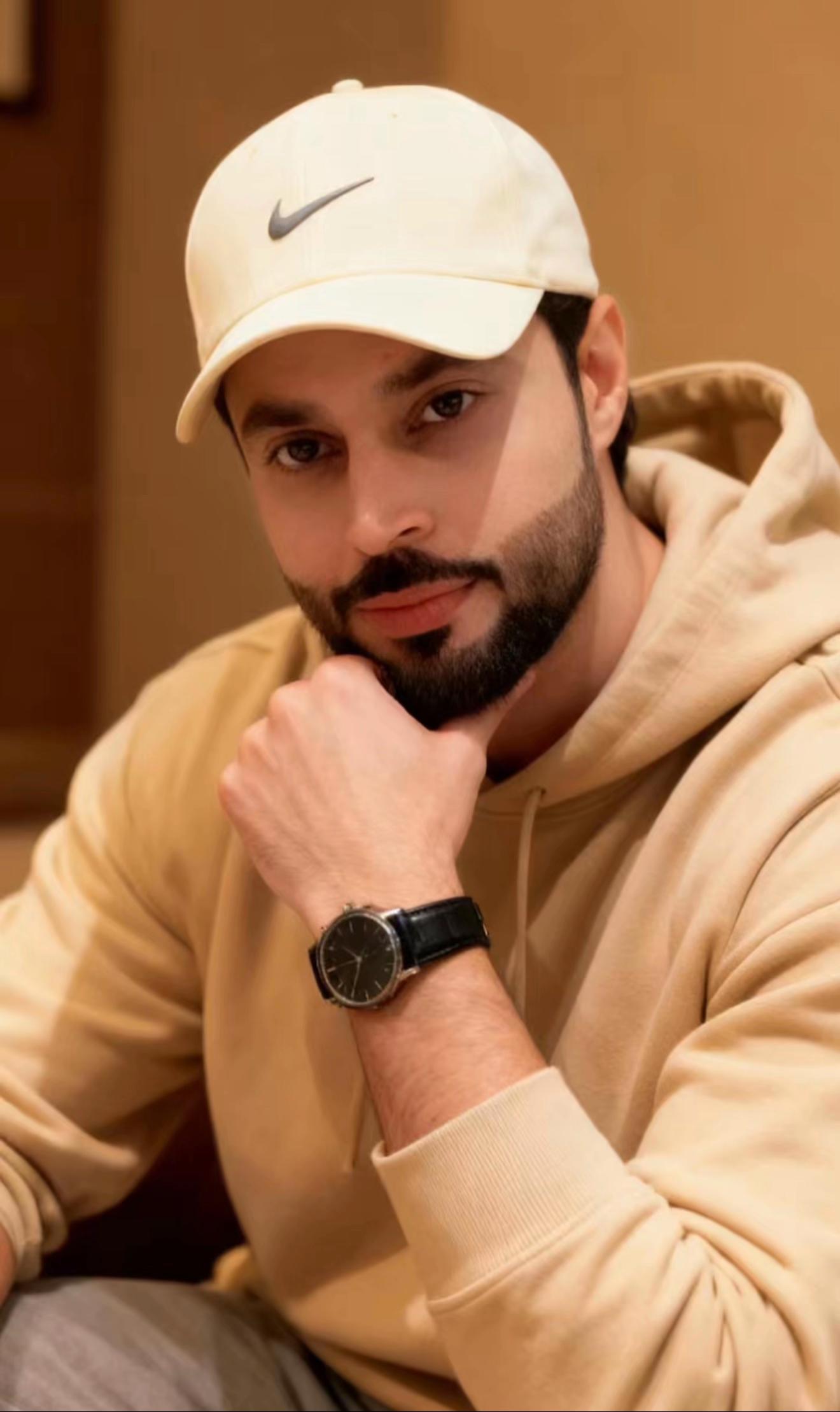 @Ⓜ️uJu.  💙 &reg;️روكي