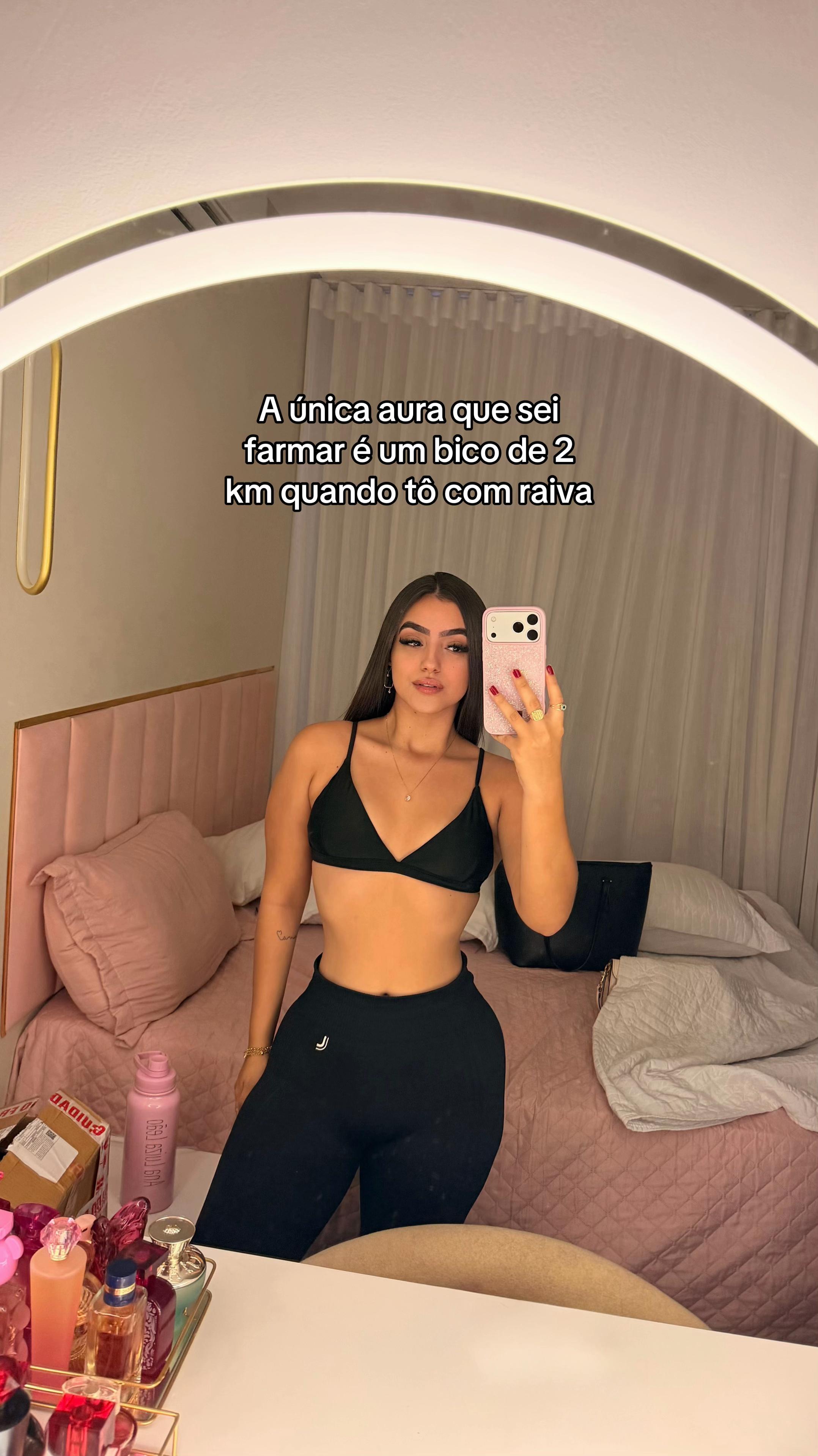 @Ana Luiza Le&atilde;o
