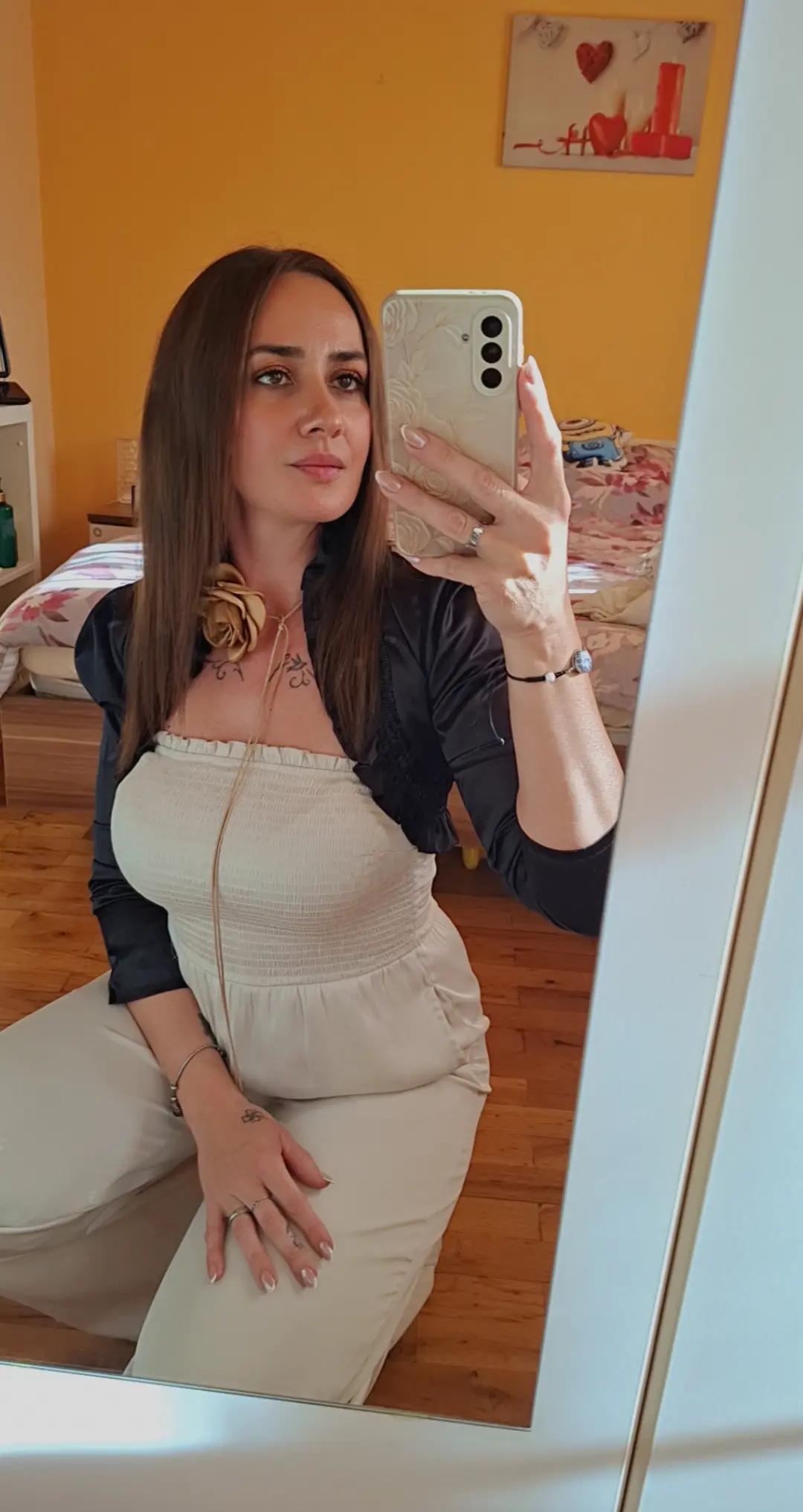 @Amalija
