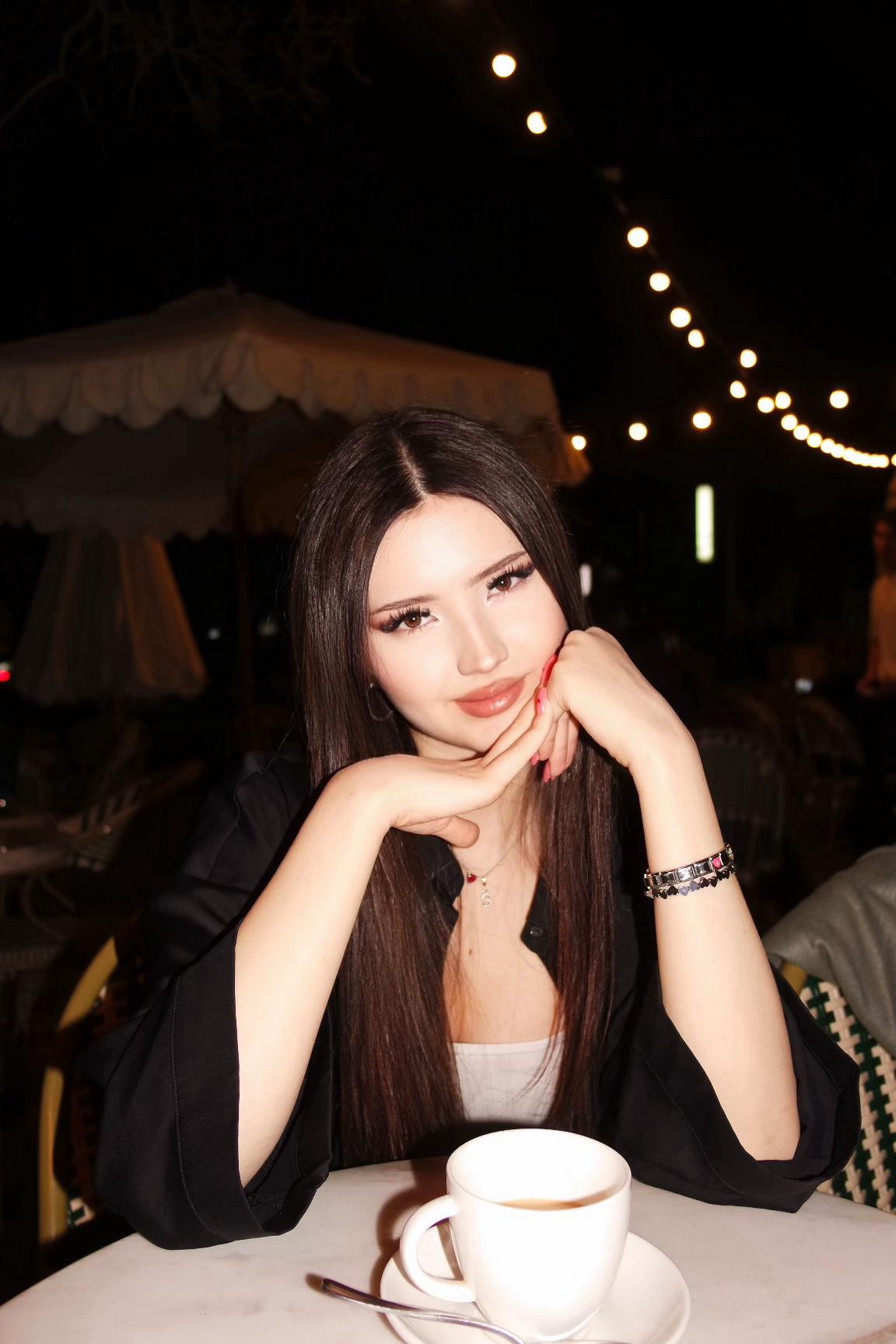 @Sofia
