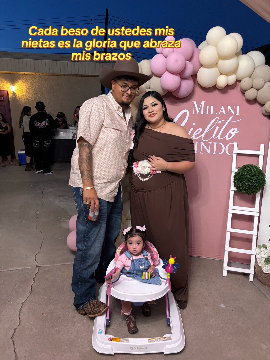 @Yessenia Nunez A 👩❤️👩🍁🦋