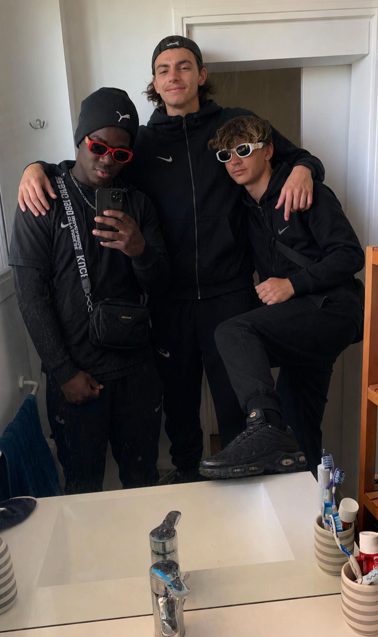 @Six seven J aime les gars 🥰