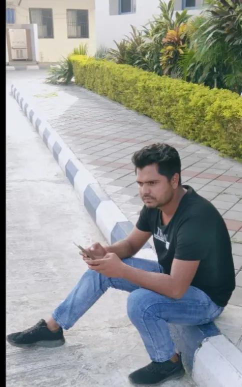 @Dipesh Raaza Yadav