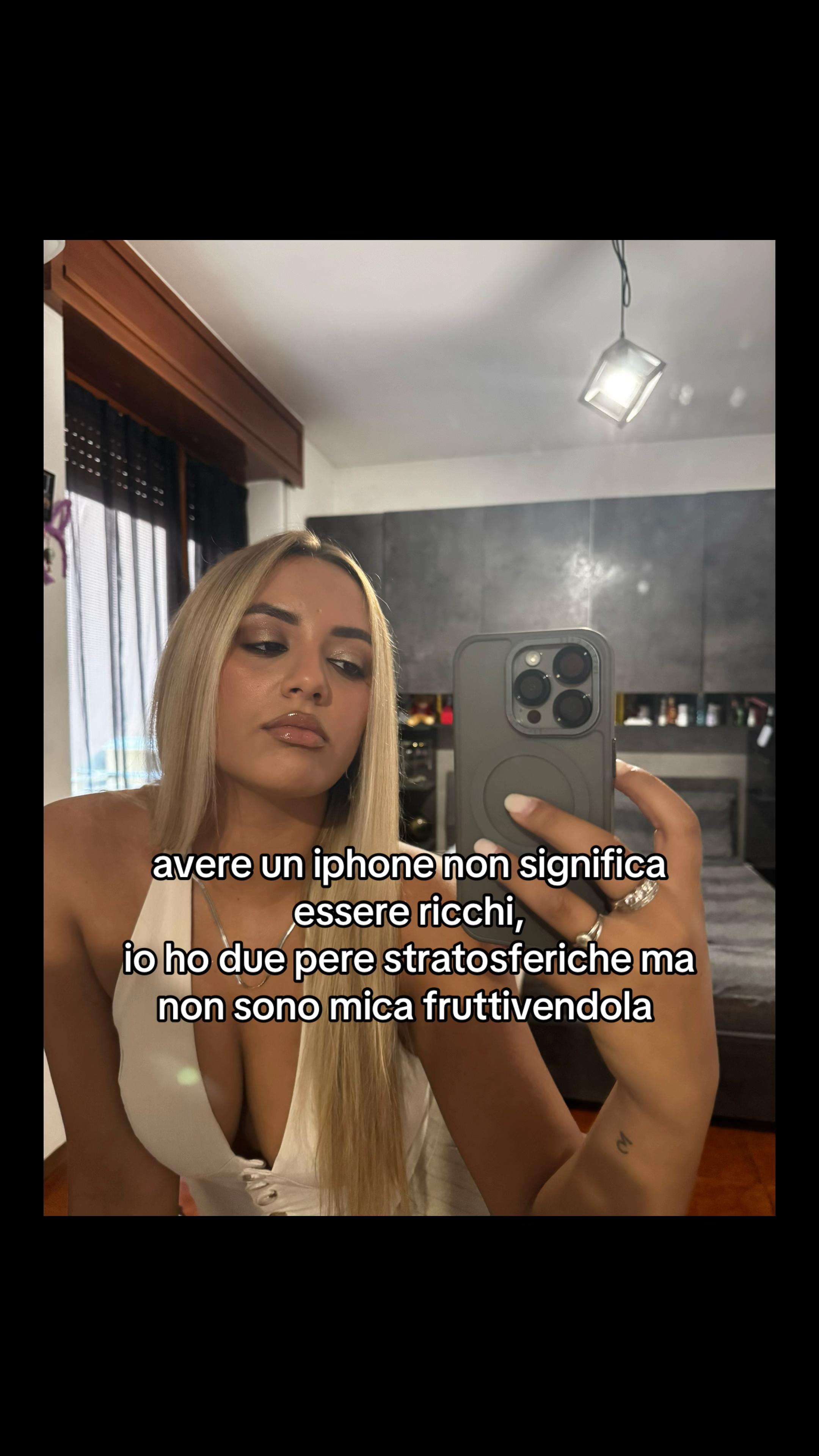 @FabsMallaa