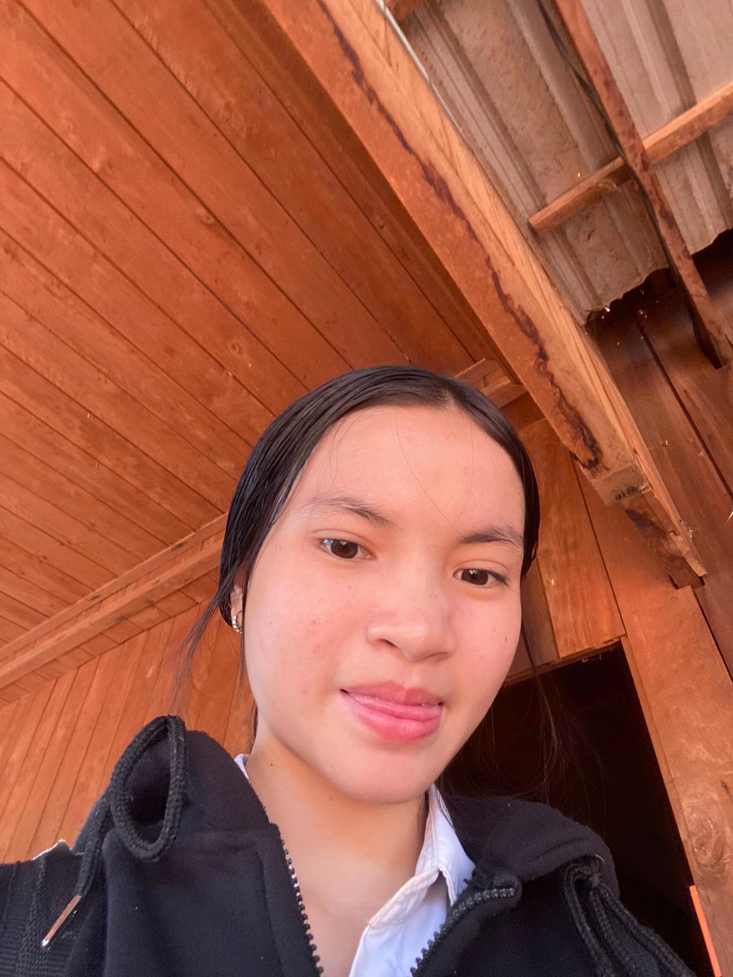 @ជំទាវណាលី🙂