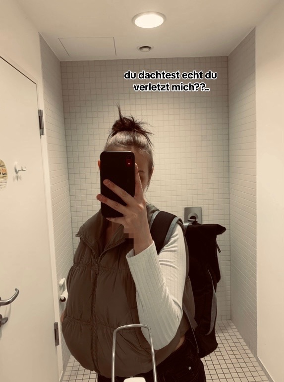 @𝒟𝑒𝓈𝒾𝒾👸🏻