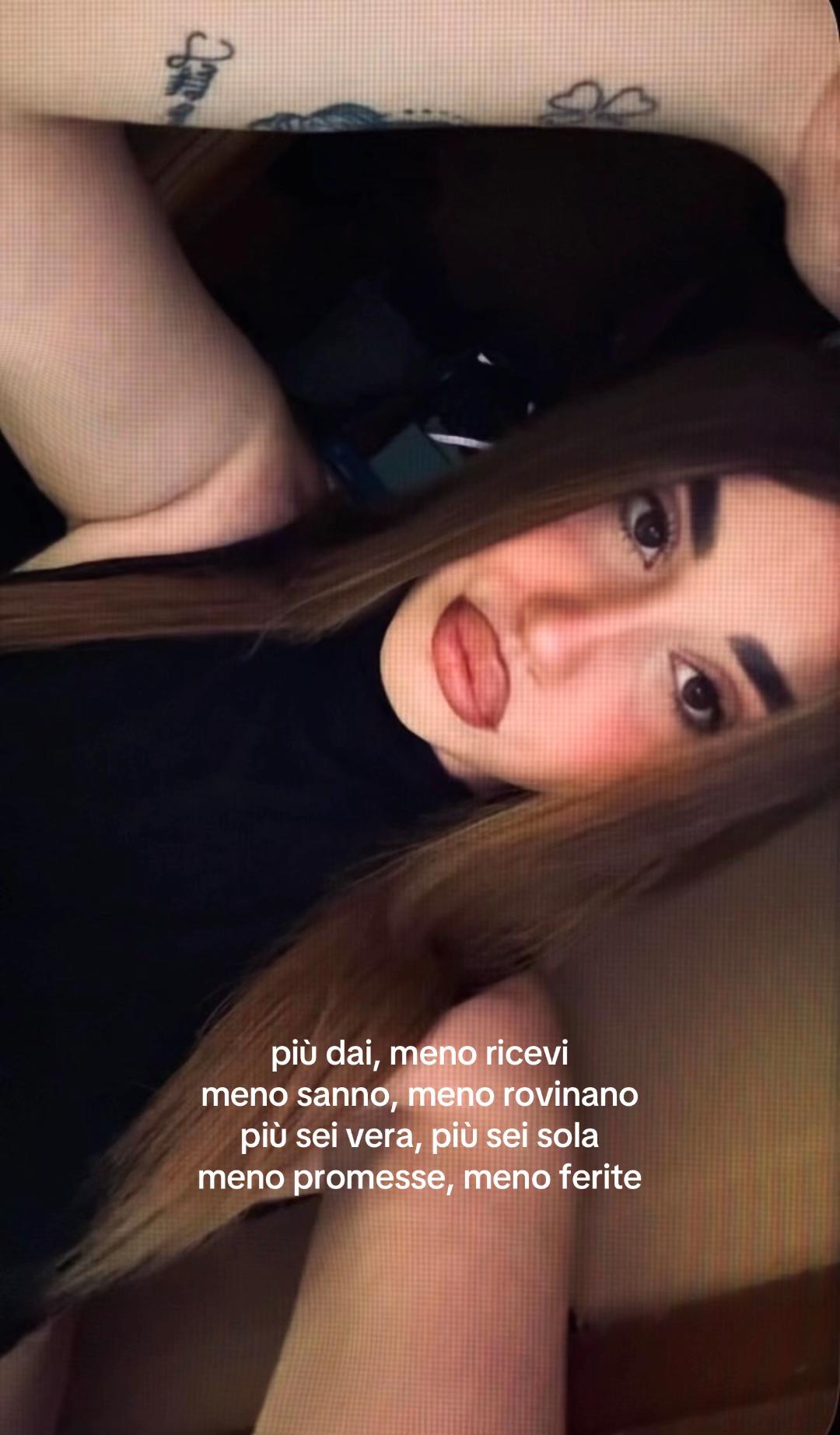 @Desi👧🏻